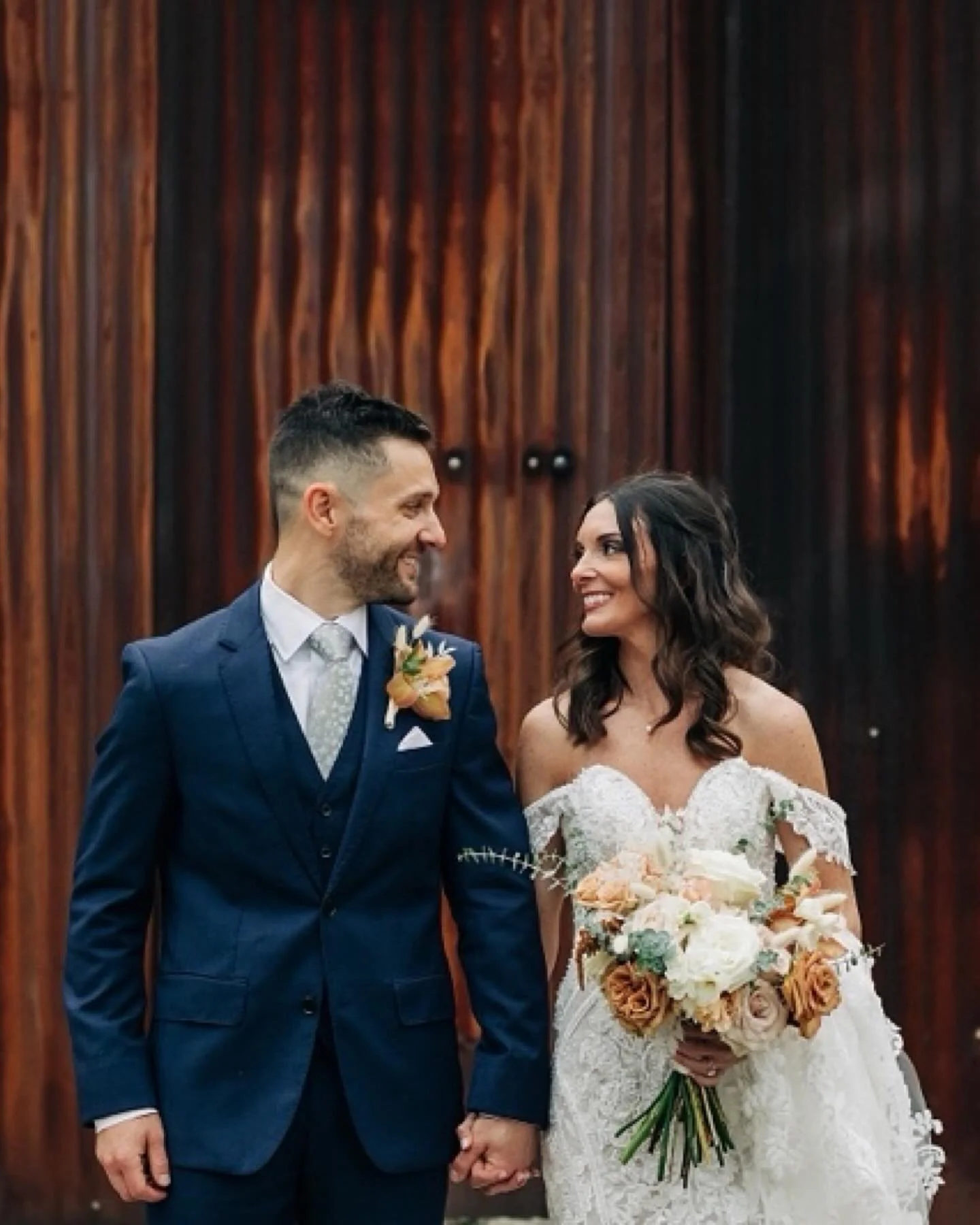 Happy one week to Christa and John! ❤️

#ovationchicago #chicagoweddingphotographer