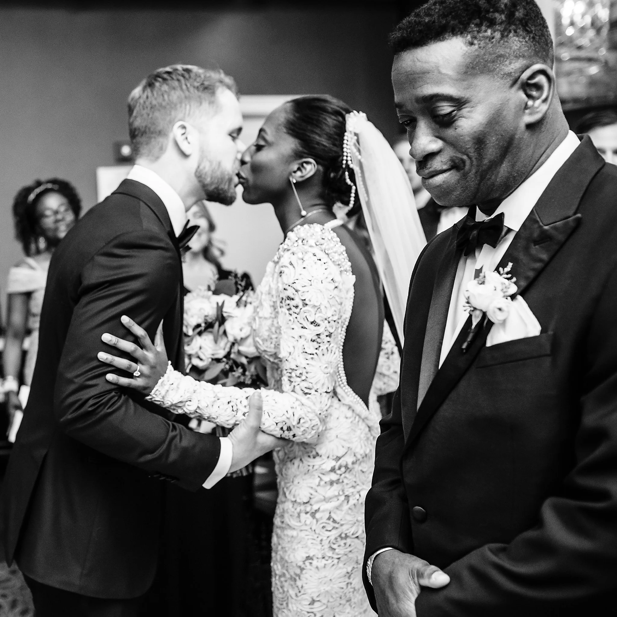 Elena+Bazini+Photography+Walldorf+Astoria+Chicago+Wedding+Photographer_0054.jpg