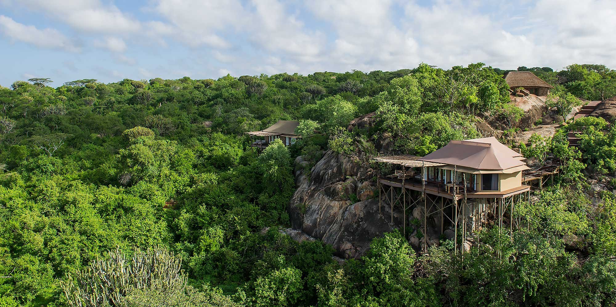 thornton-safaris-luxury-lodge-mwiba.jpg