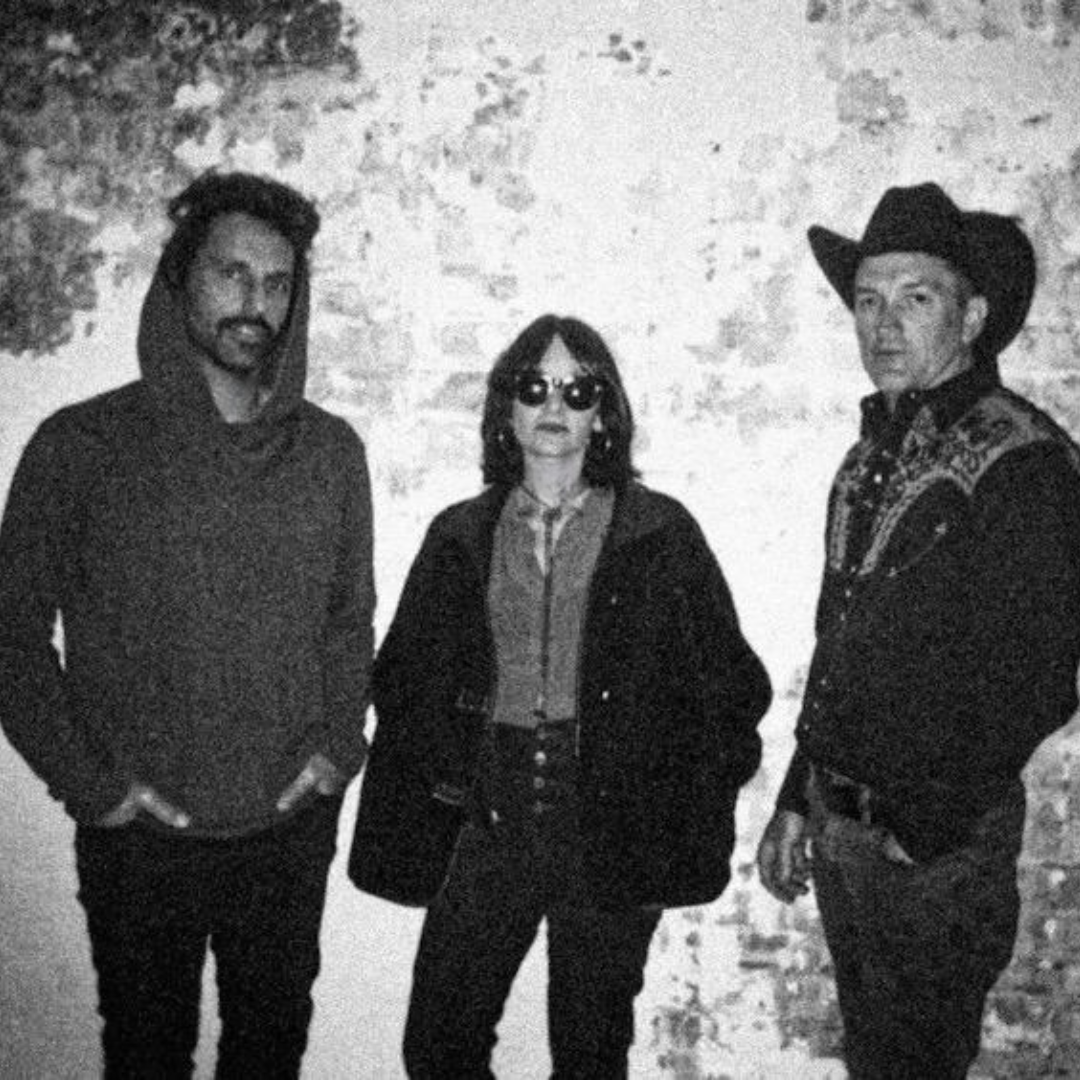 APR 23: HOWLING BELLS