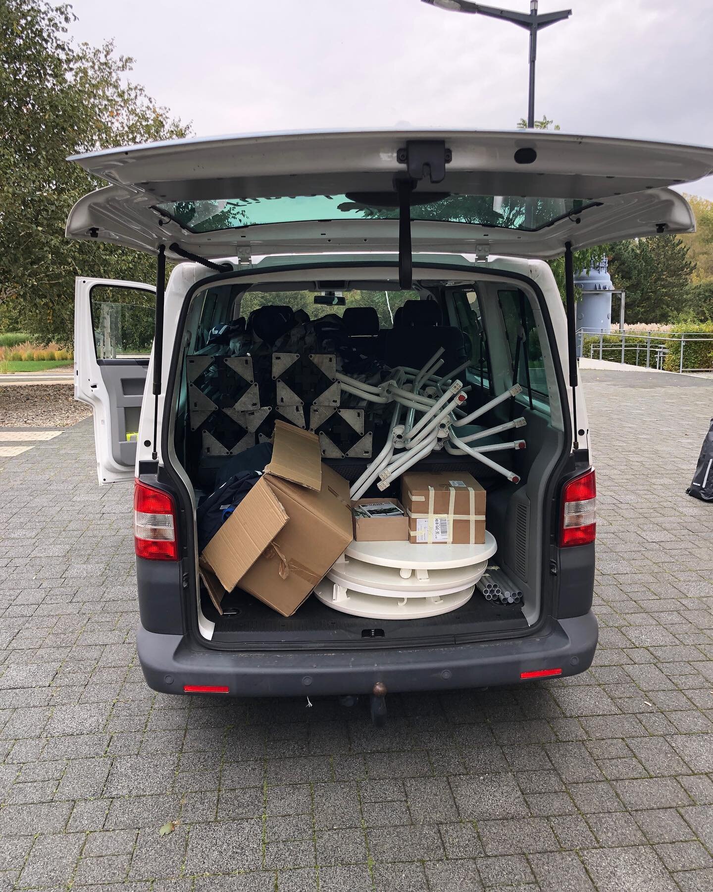 Fertig! Die Vorbereitungen sind beendet. Wir sehen uns morgen um 10 Uhr an der Marina in M&uuml;cheln.