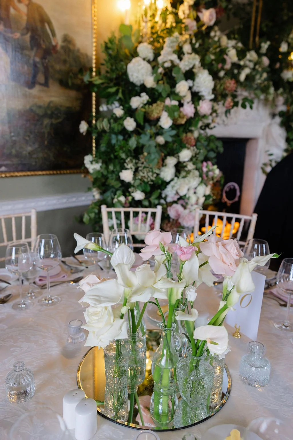 Wedding dinner floral design