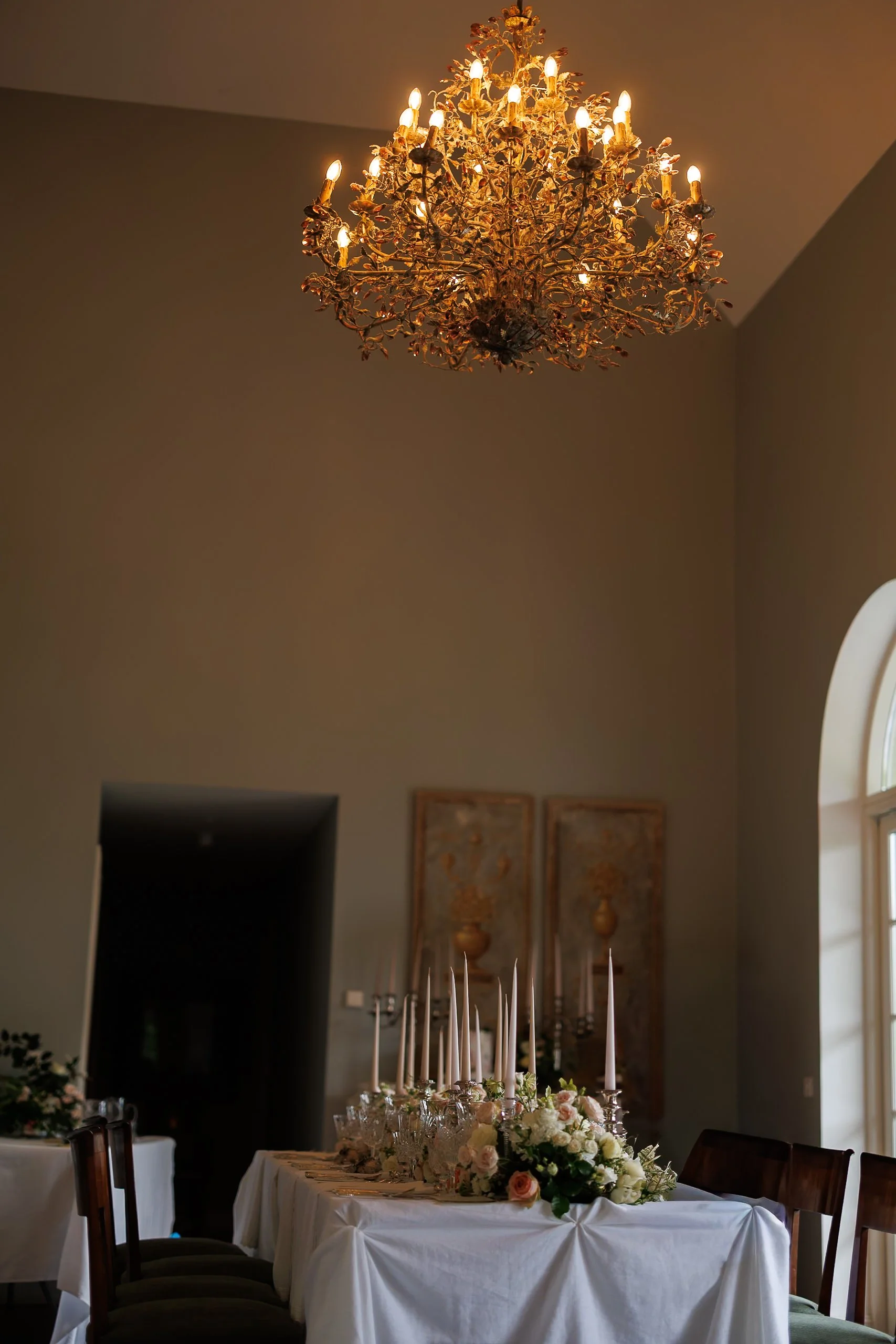 Wedding dinner table 
