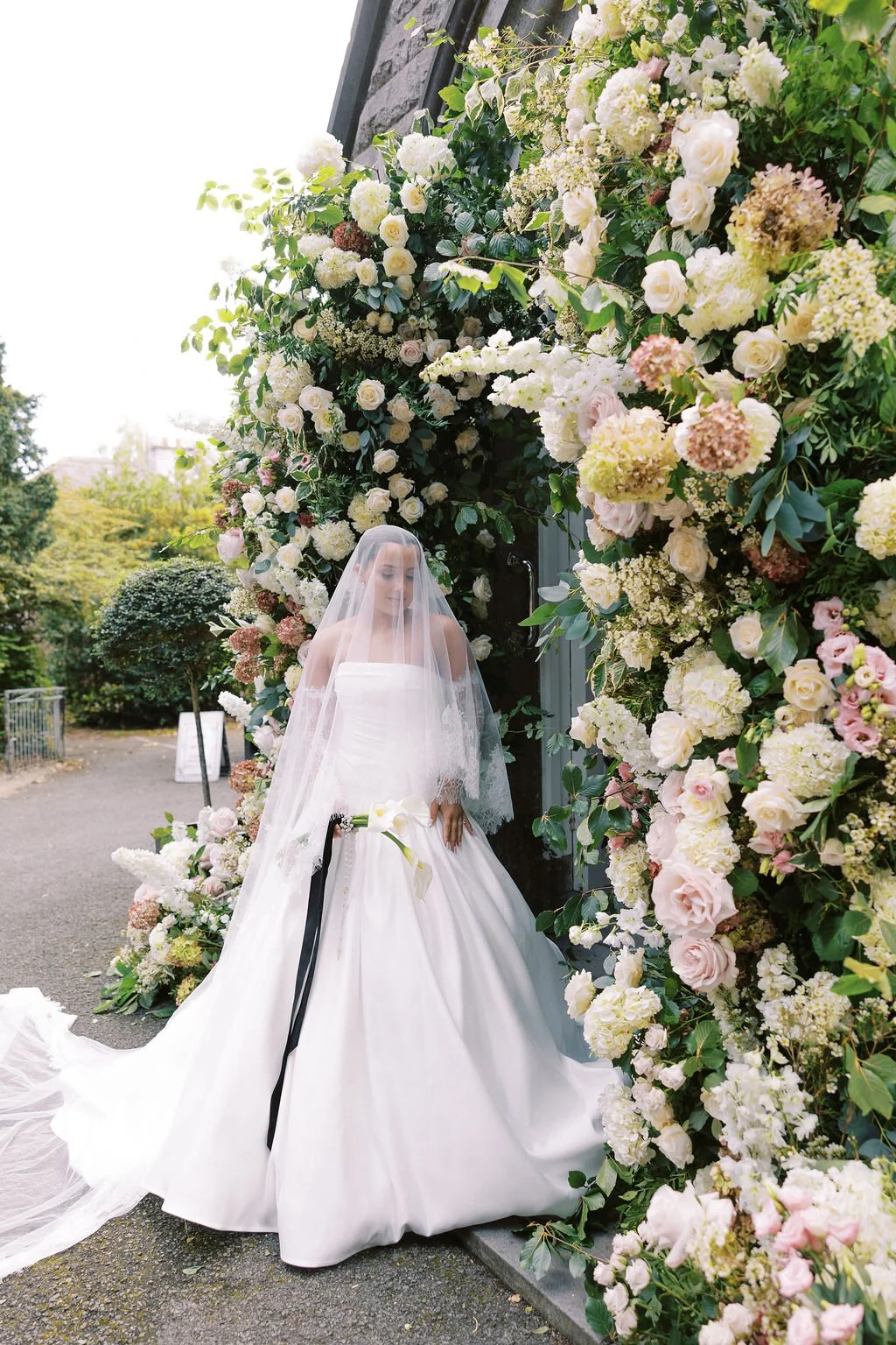 Bride royal wedding arch