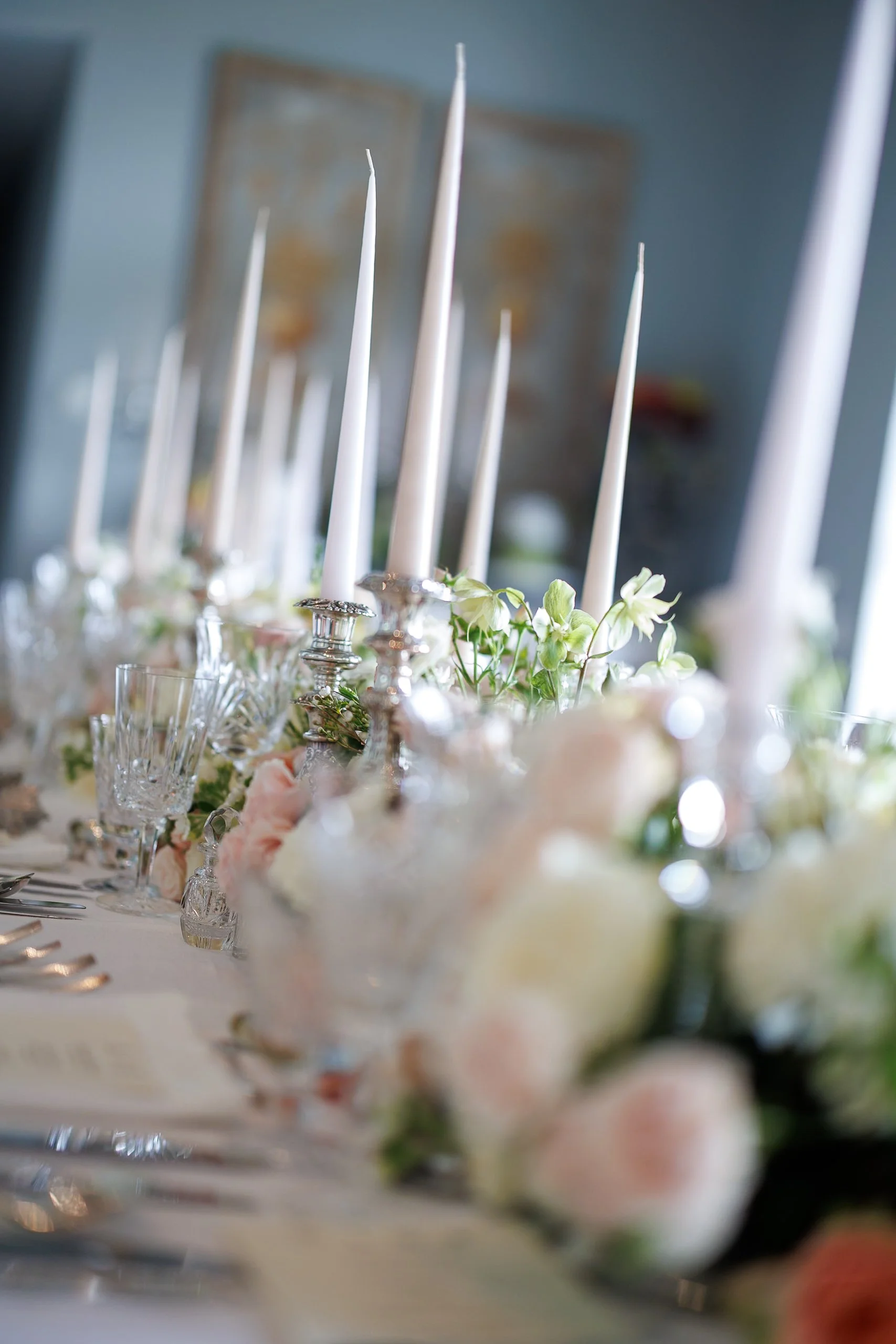 Close up wedding flower table  and candles