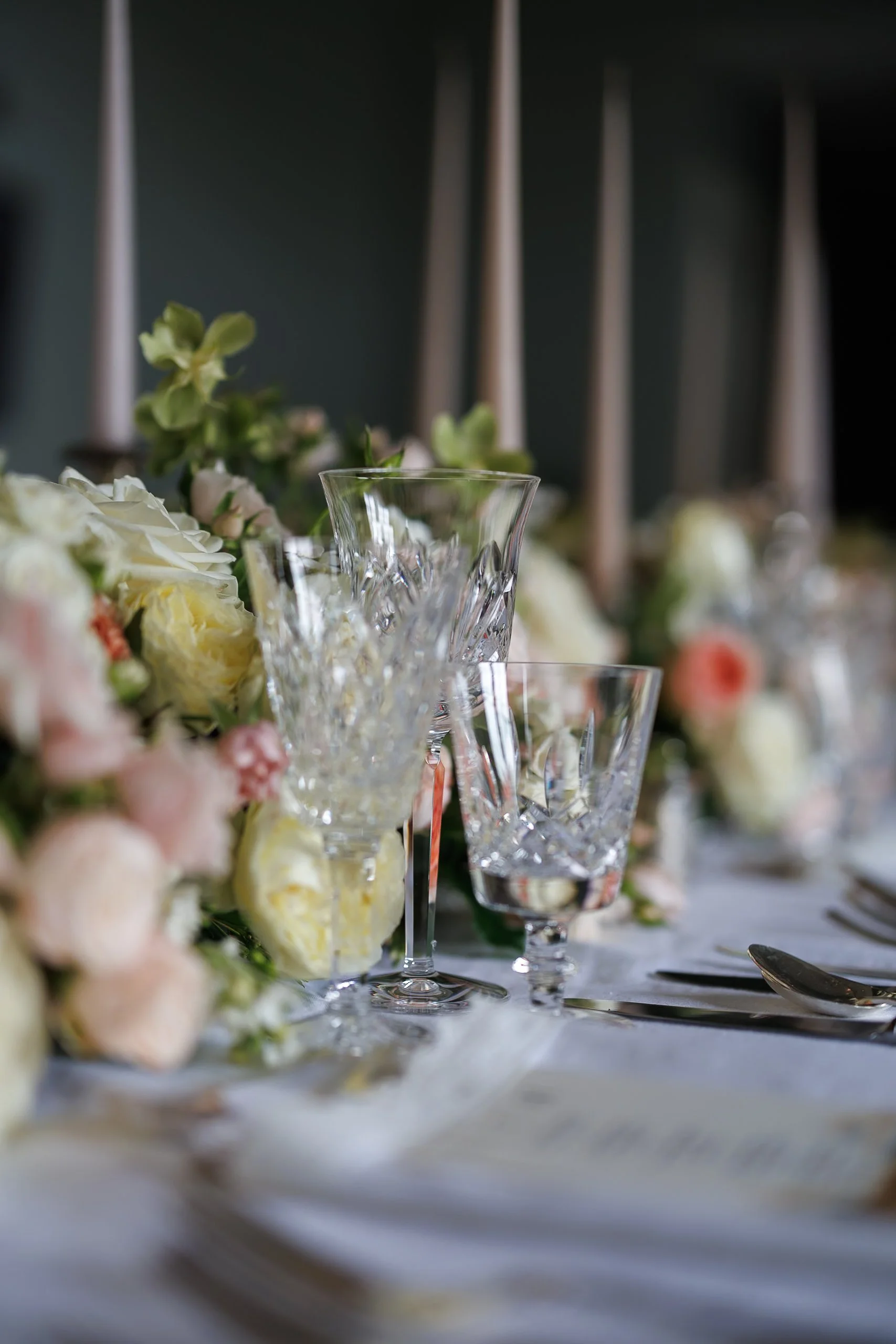 Glassware dinnertable elegant wedding decor