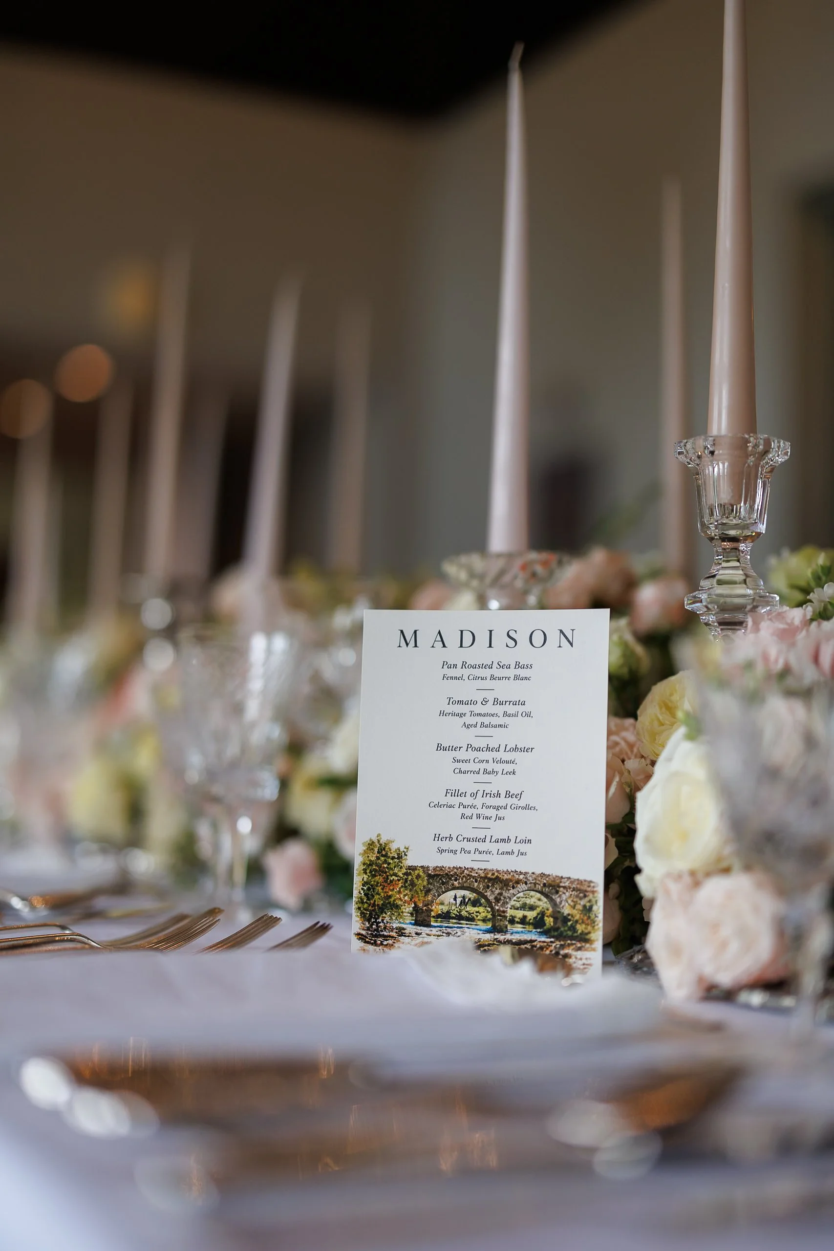 Wedding table decor with stationary