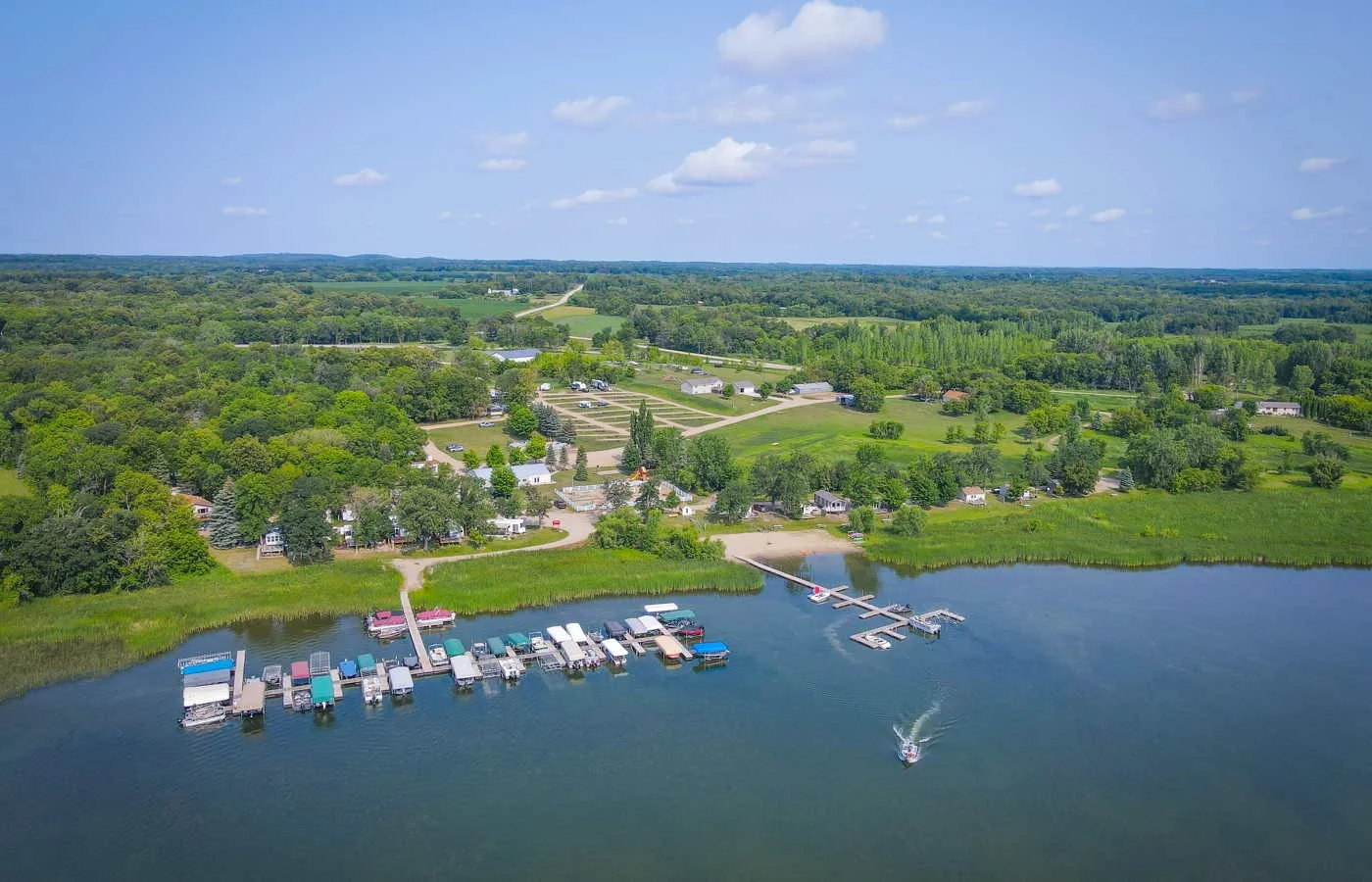 <h2>Big Foot<br> Resort </h2><h1> Lake Mary<br>Alexandria</h1><h2> SOLD</h2>
