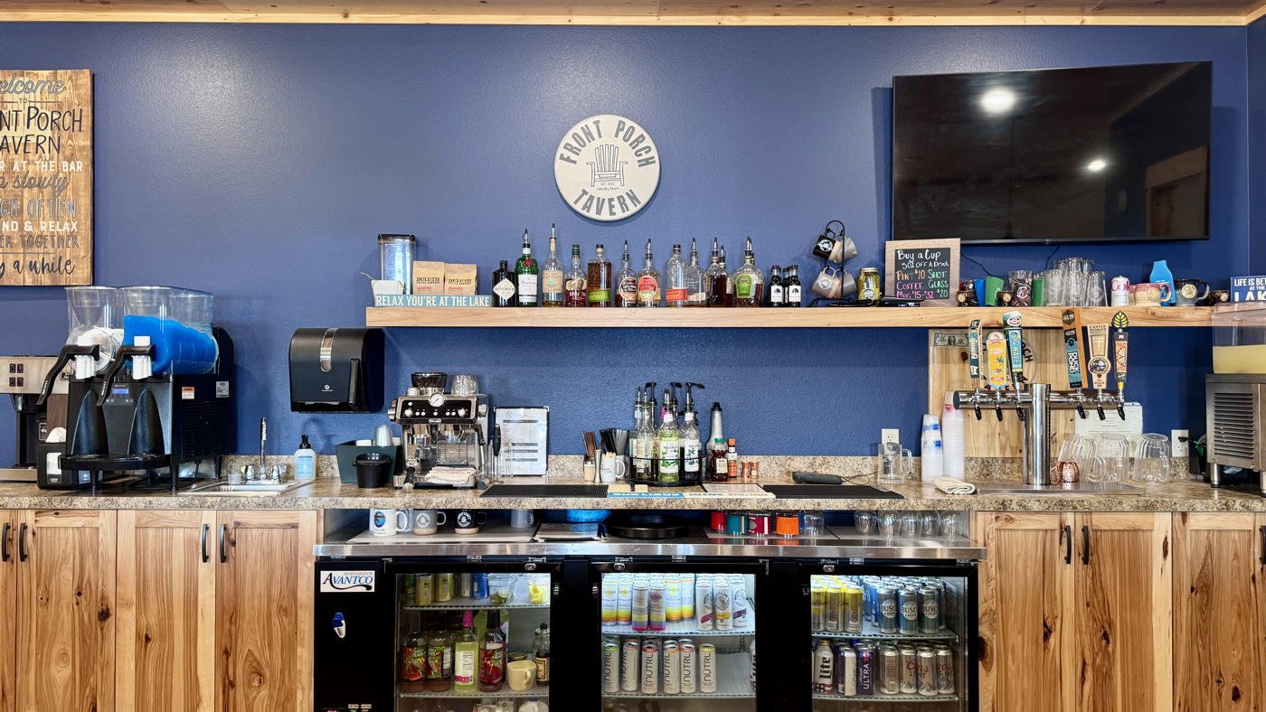 E31FPTBackbar copy 2.jpg