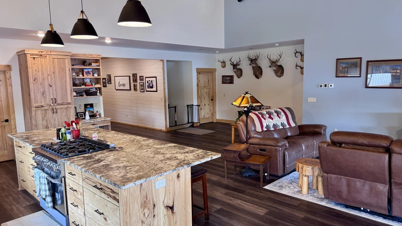 H37HouseLivKitchen copy 2.jpg