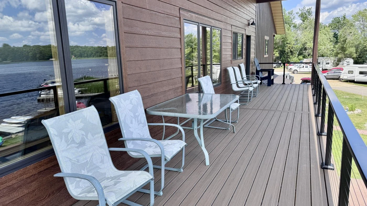 H41HouseDeck copy 2.jpg