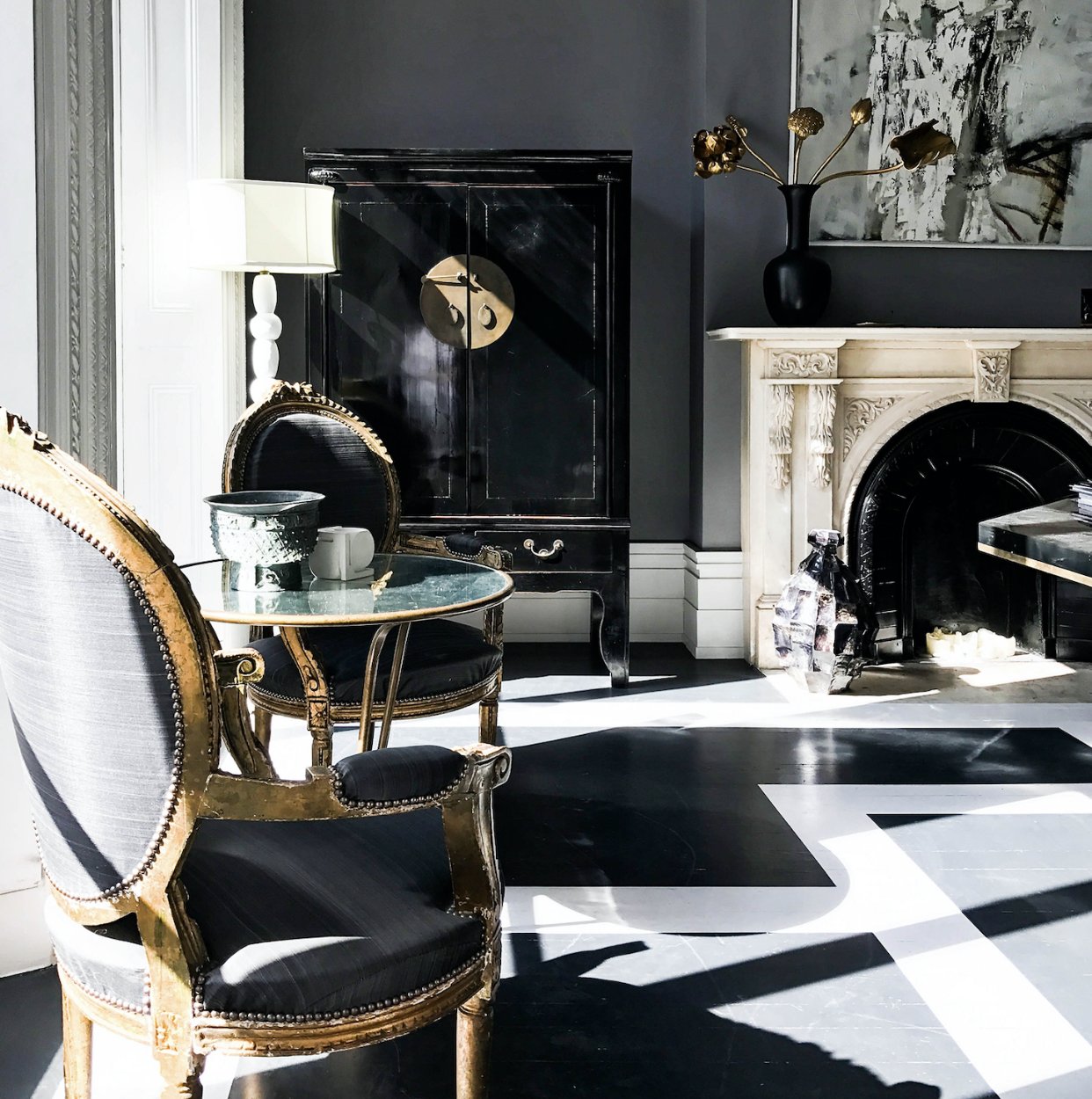 South Kensington Apartment
