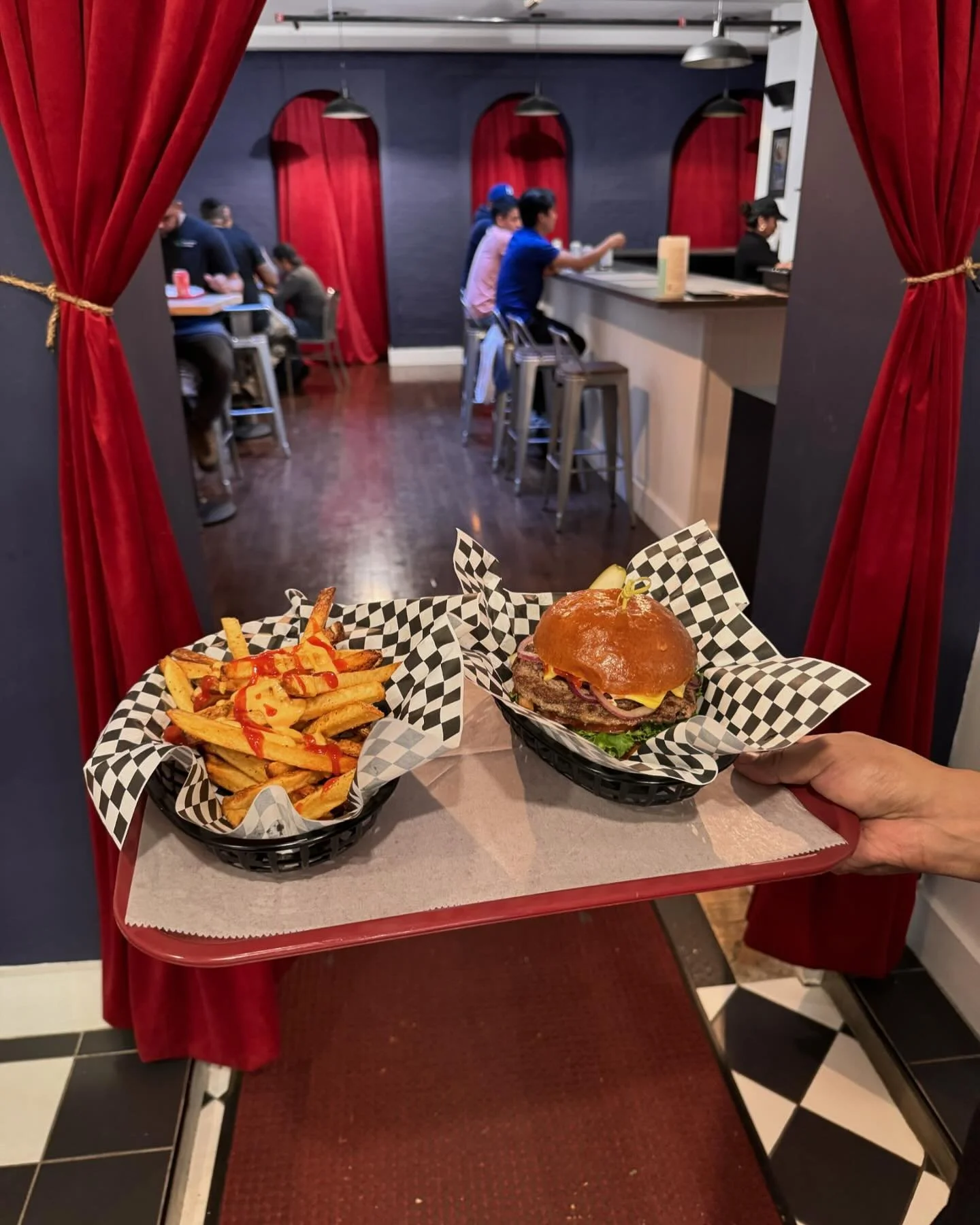 #burgerbar #speakeasy #midtown #hiddengem