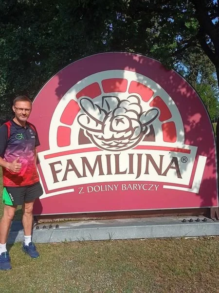 Wypieki z Piekarni Familijnej , lody ,dla ochłody oraz zajęcia z psychologiem podczas zgrupowania w Kuźnicy Czeszyckie!