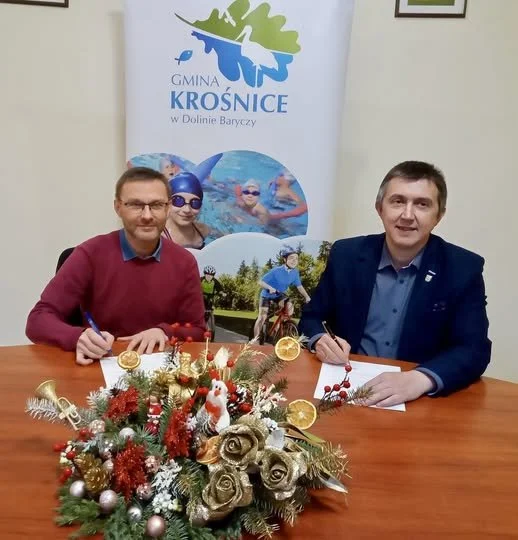Umowa  na zajęcia tenisa stołowego w Gminie Krośnice w roku 2026, będzie kontynuowana !