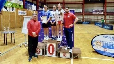 Brąz zawodniczek „Dwójki” Milicz w turnieju strefowym tenisa stołowego !