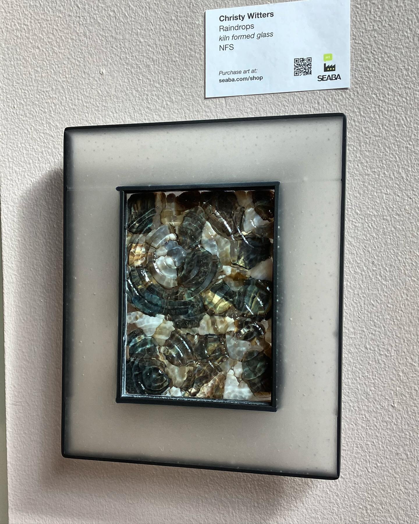 Excited to be a part of Art Hop this year!  My piece can be found at the Media Factory on Flynn Ave.  Check out all of the amazing art this weekend @seabavt! 

#arthop2023 #vtartist #fusedglassartist