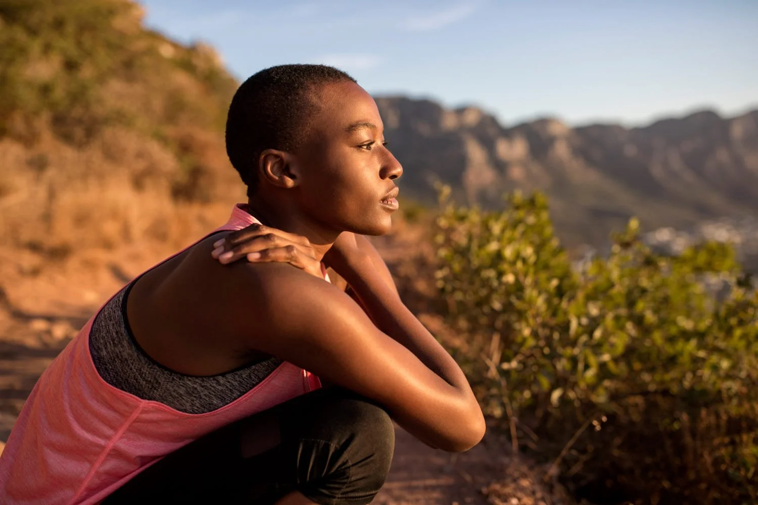 How to ground yourself: 15 techniques to feel calmer