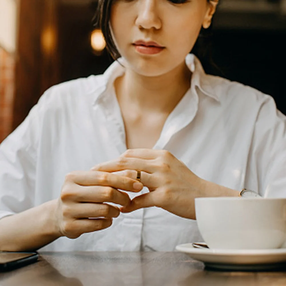 Why do people cheat? 10 reasons for infidelity (and how to heal)