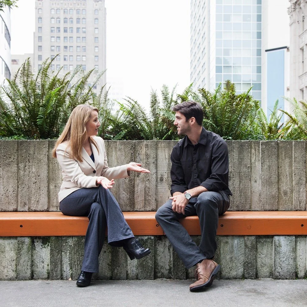 15 body language examples to help you read the room