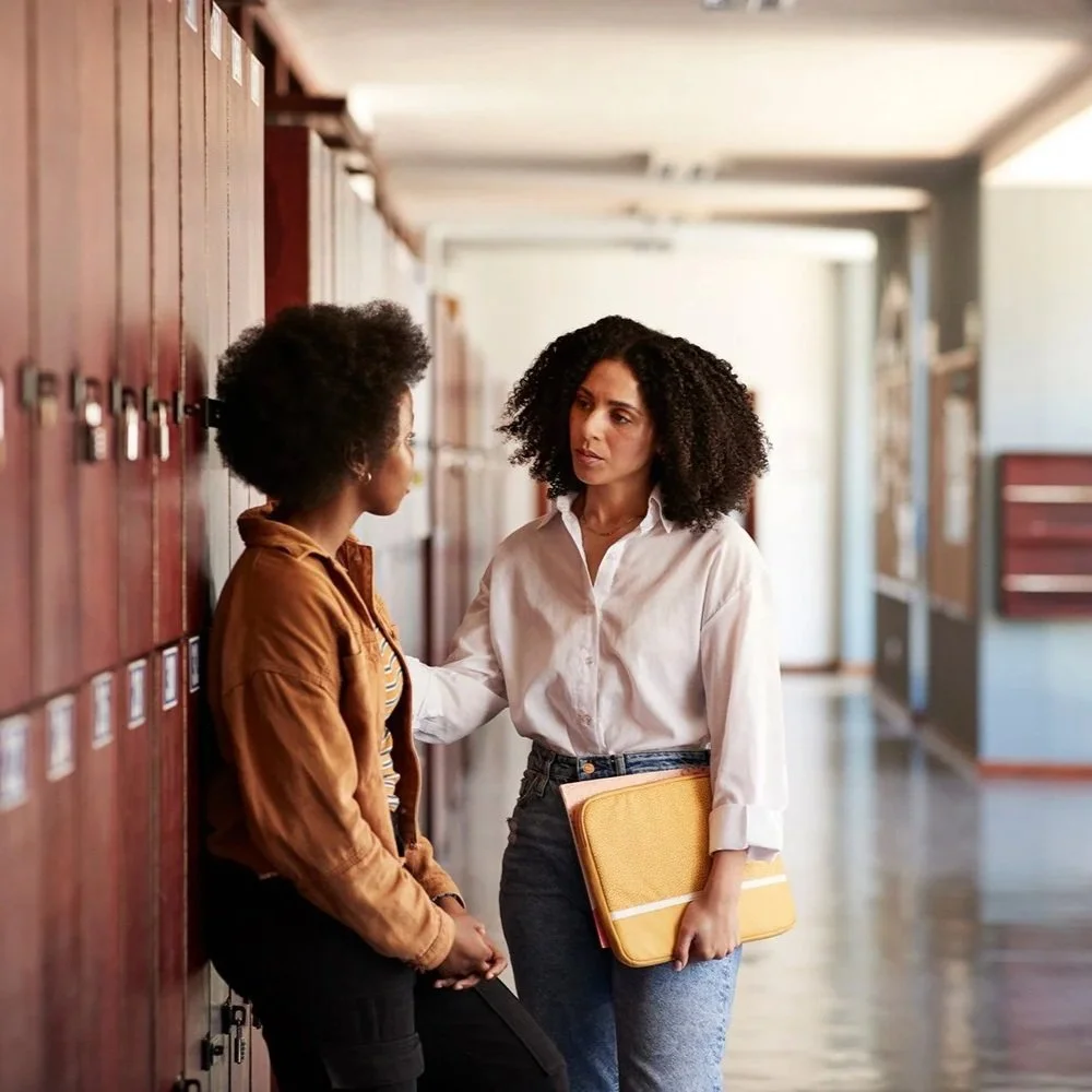How to give advice: 7 tips to help you strike the right tone