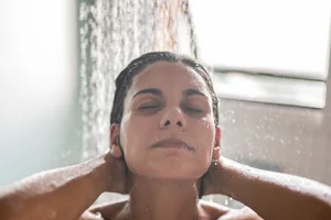 Shower meditation: 6 benefits of meditating while you shower — Calm Blog