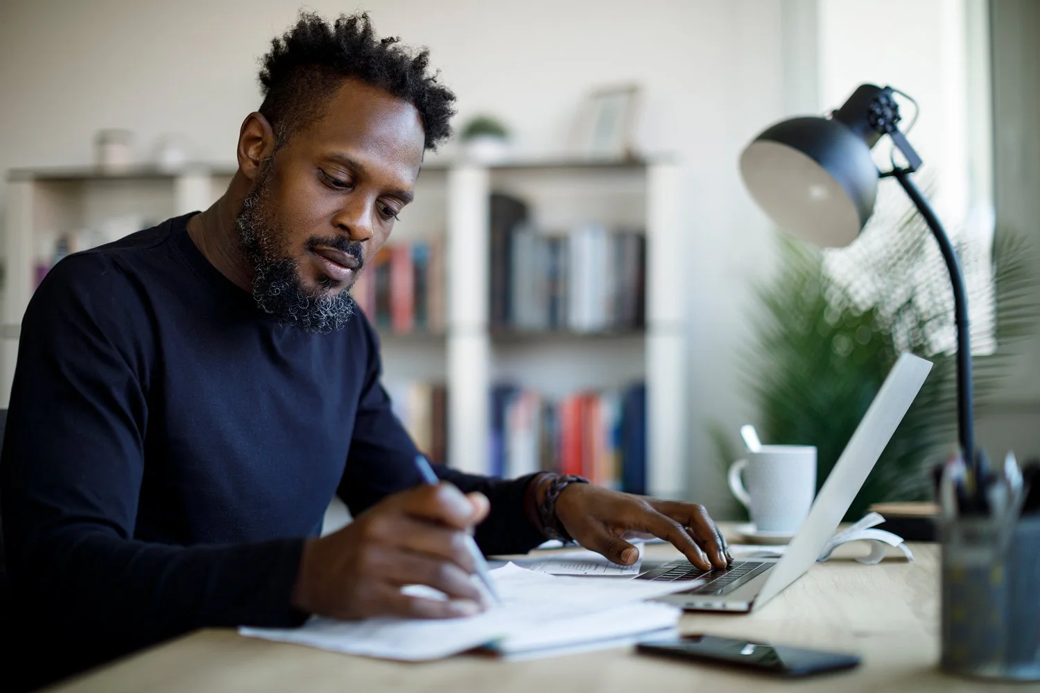 10 characteristics of the logician personality type (INTP) — Calm Blog