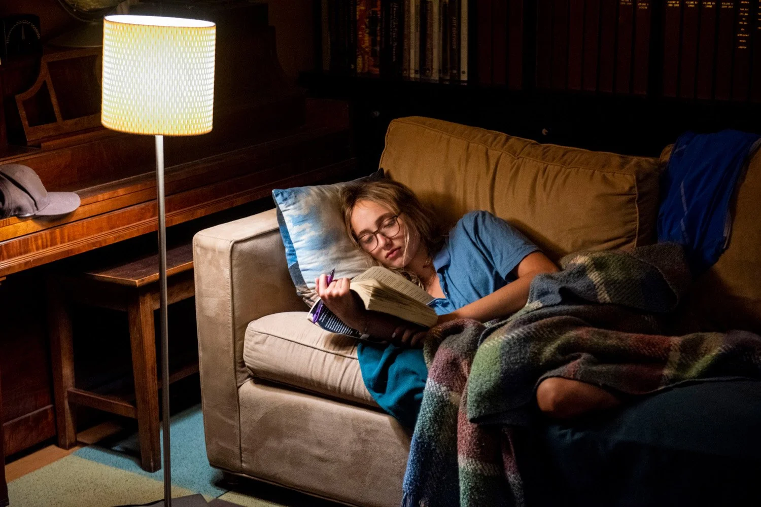 Could sleep restriction therapy be the key to better sleep? β Calm Blog