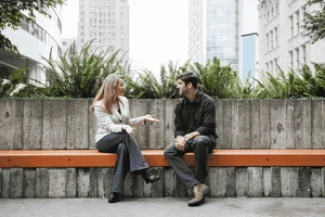 15 body language examples to help you read the room — Calm Blog