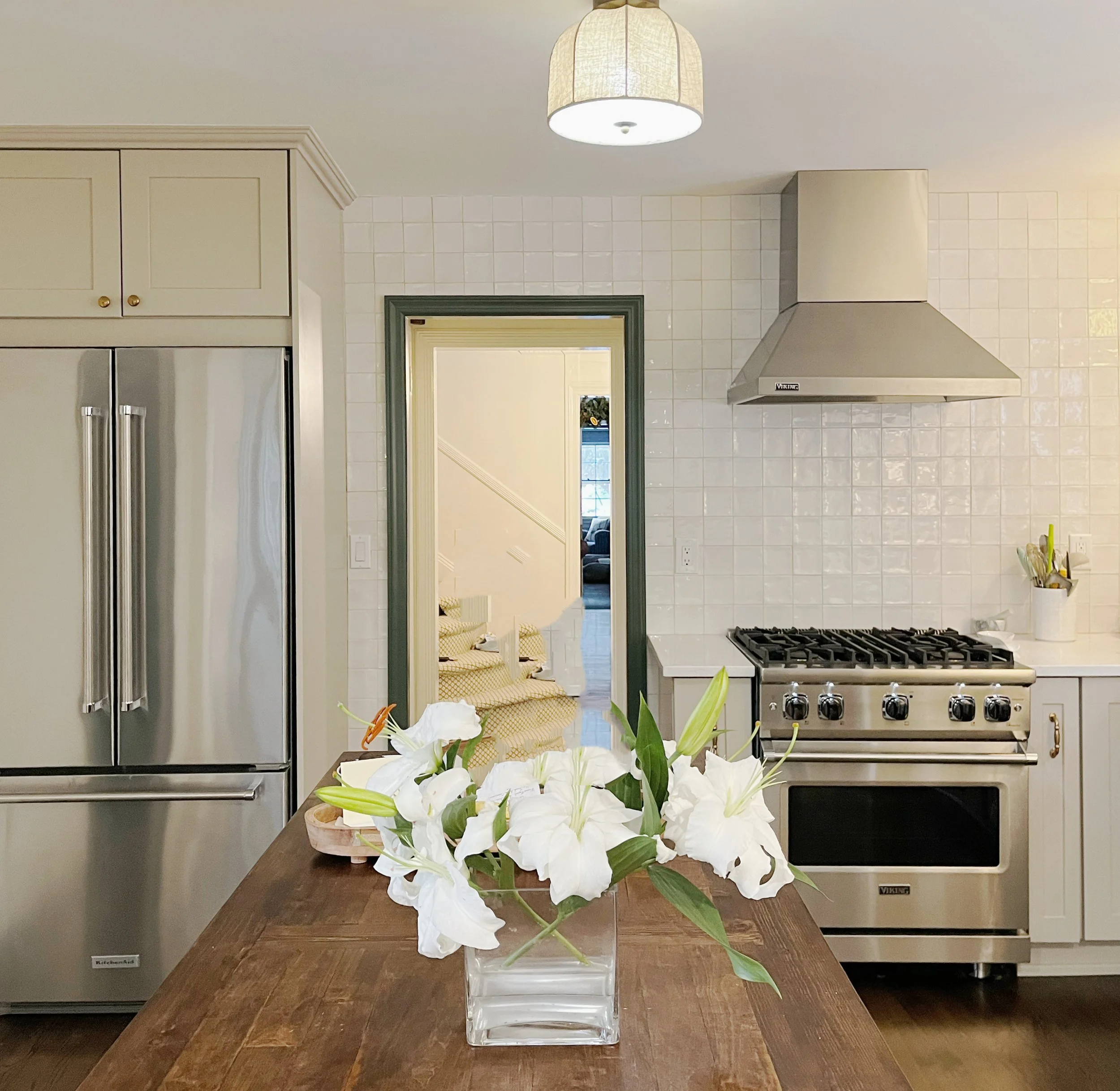 Traditional Farmhouse Kitchen Remodel by Renova Kitchen project photo