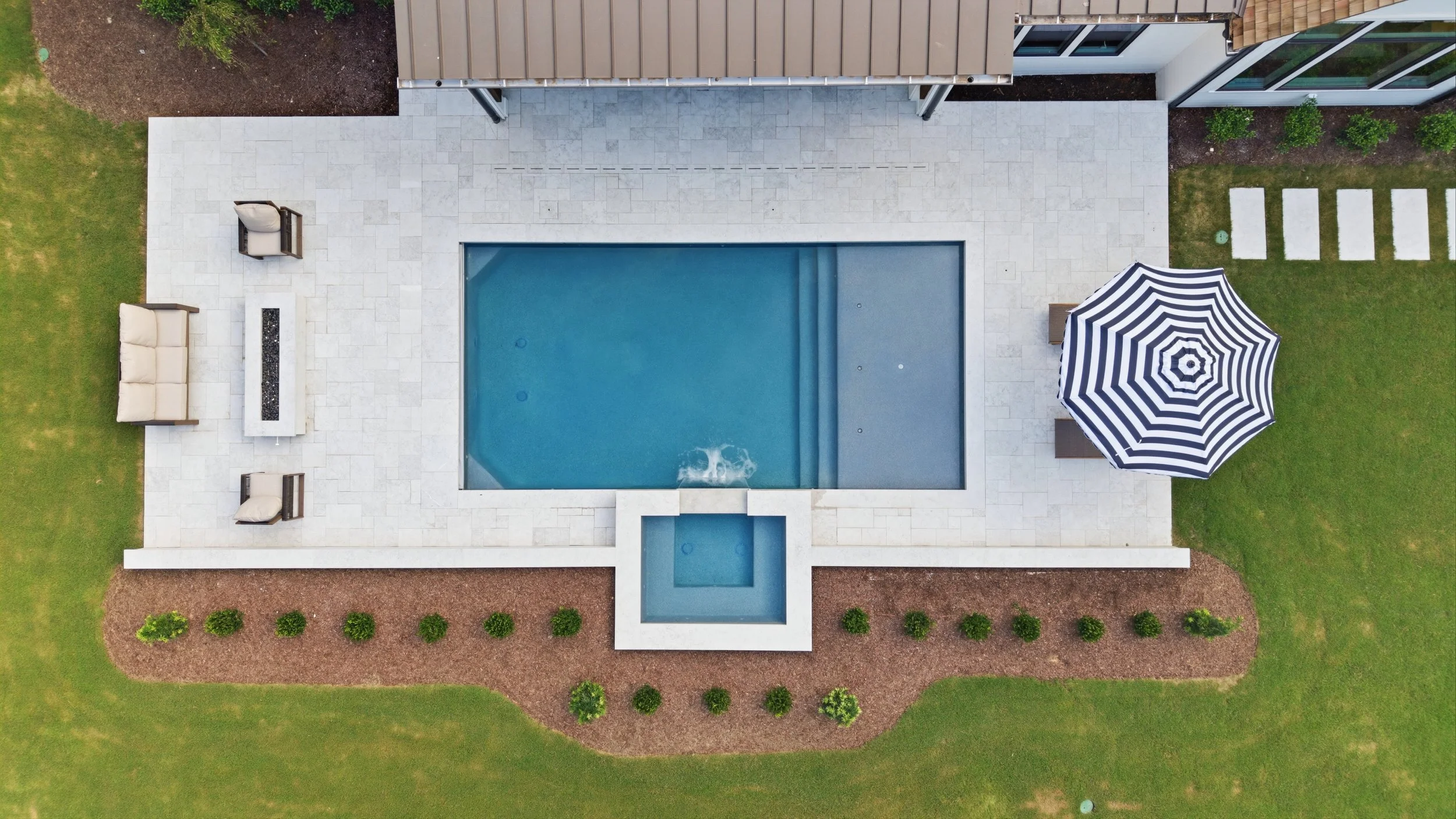 dji_fly_20260806_185348_0350_1786068339543_aeb.jpg