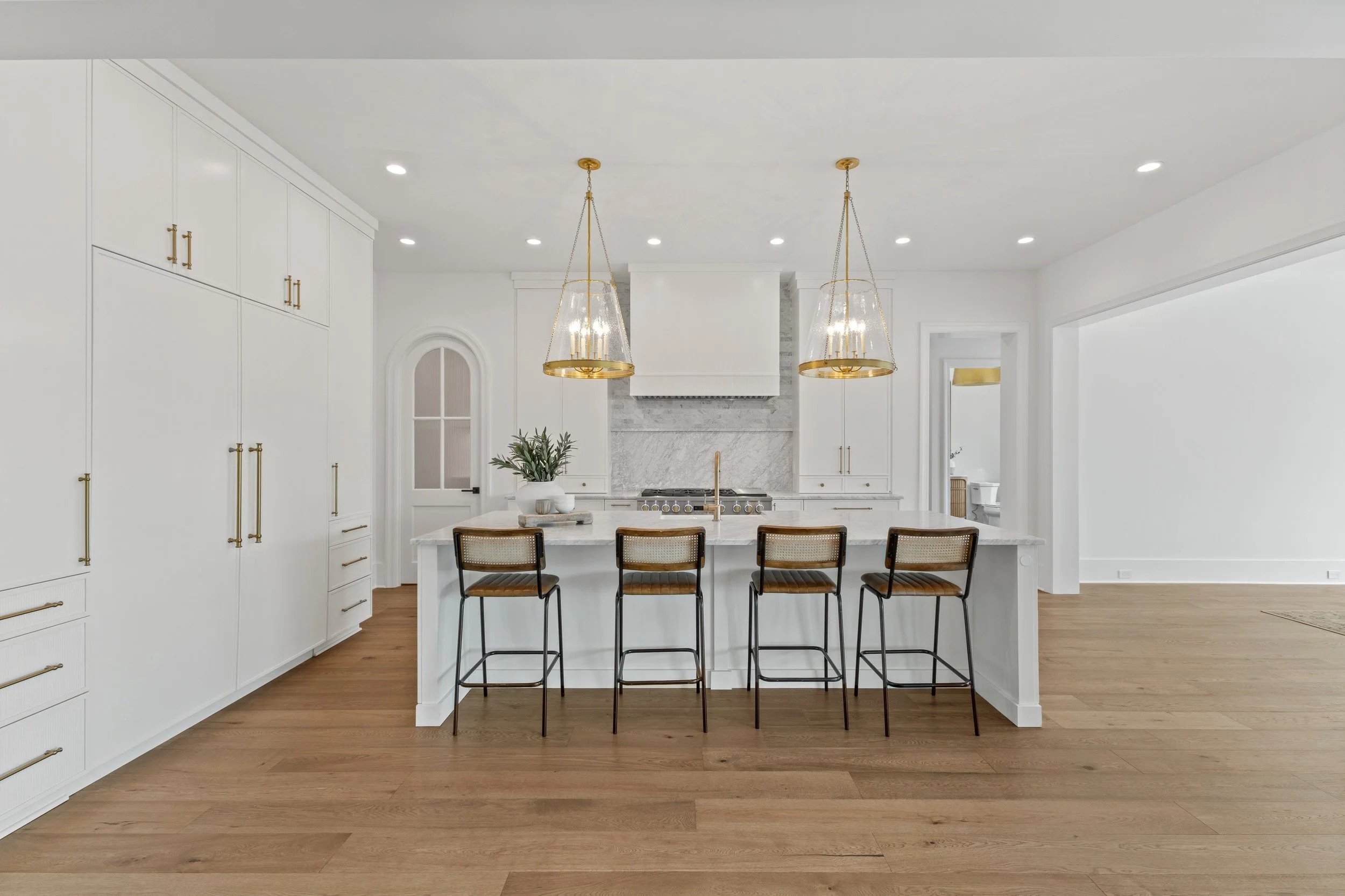 imgi_20_15-6500+Century+Oak+Ct.jpg