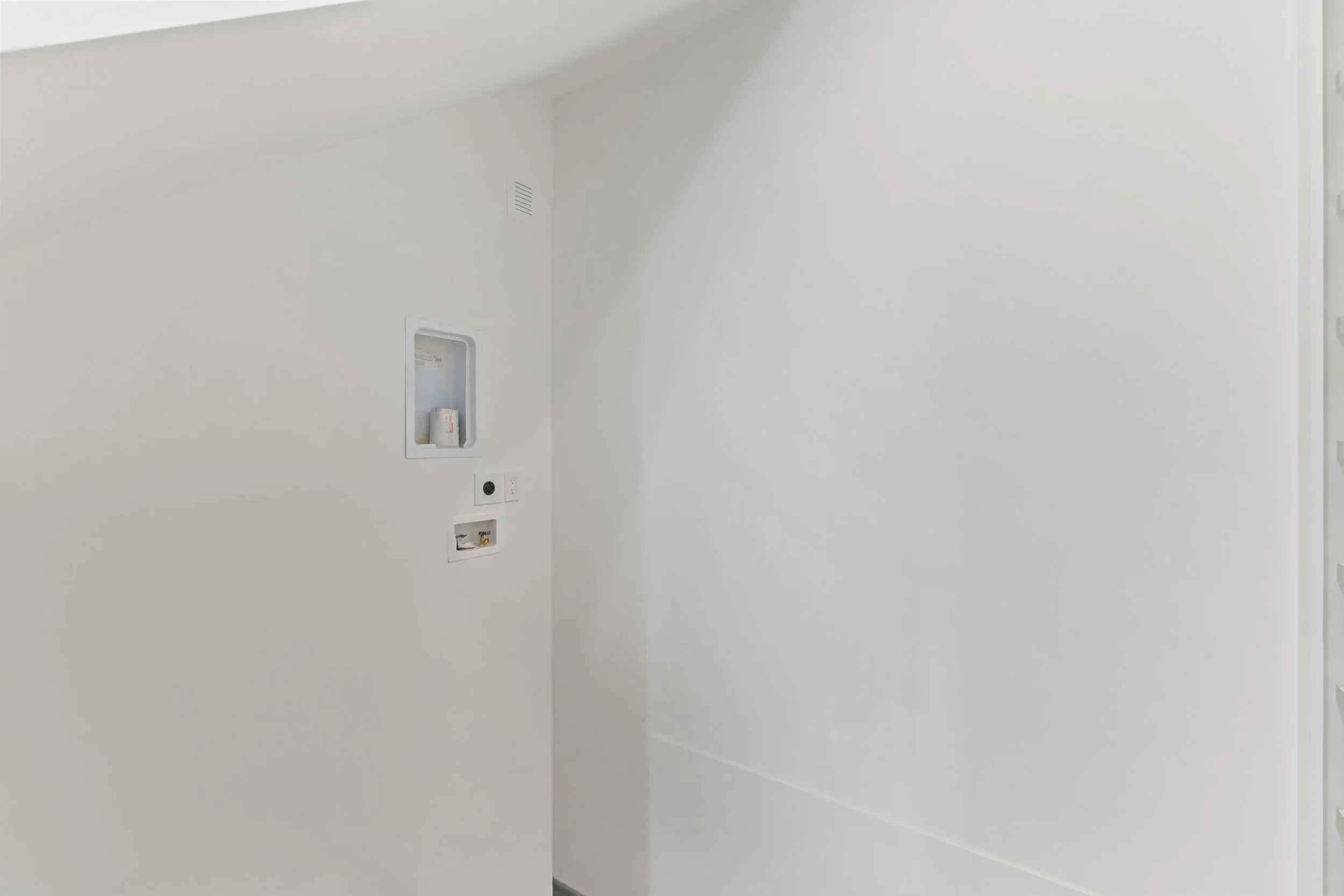imgi_56_51-6500+Century+Oak+Ct.jpg