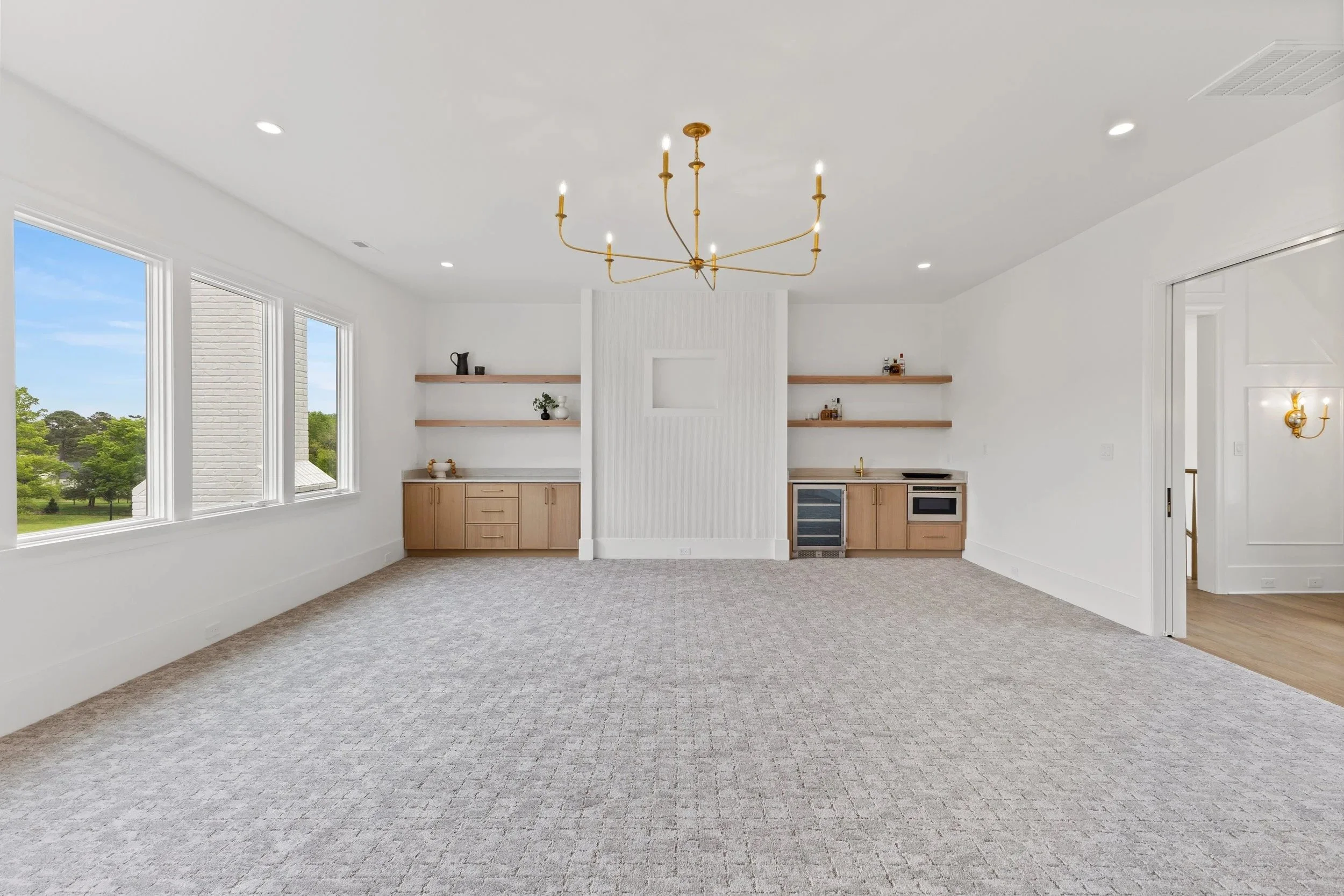 imgi_60_55-6500+Century+Oak+Ct.jpg