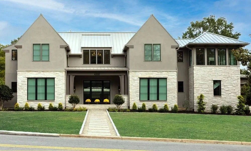 4300 Camelot