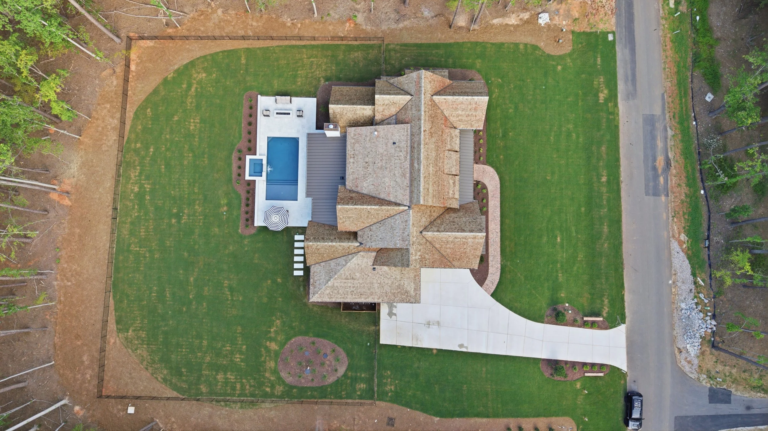 dji_fly_20260806_185328_0345_1786068343470_aeb.jpg