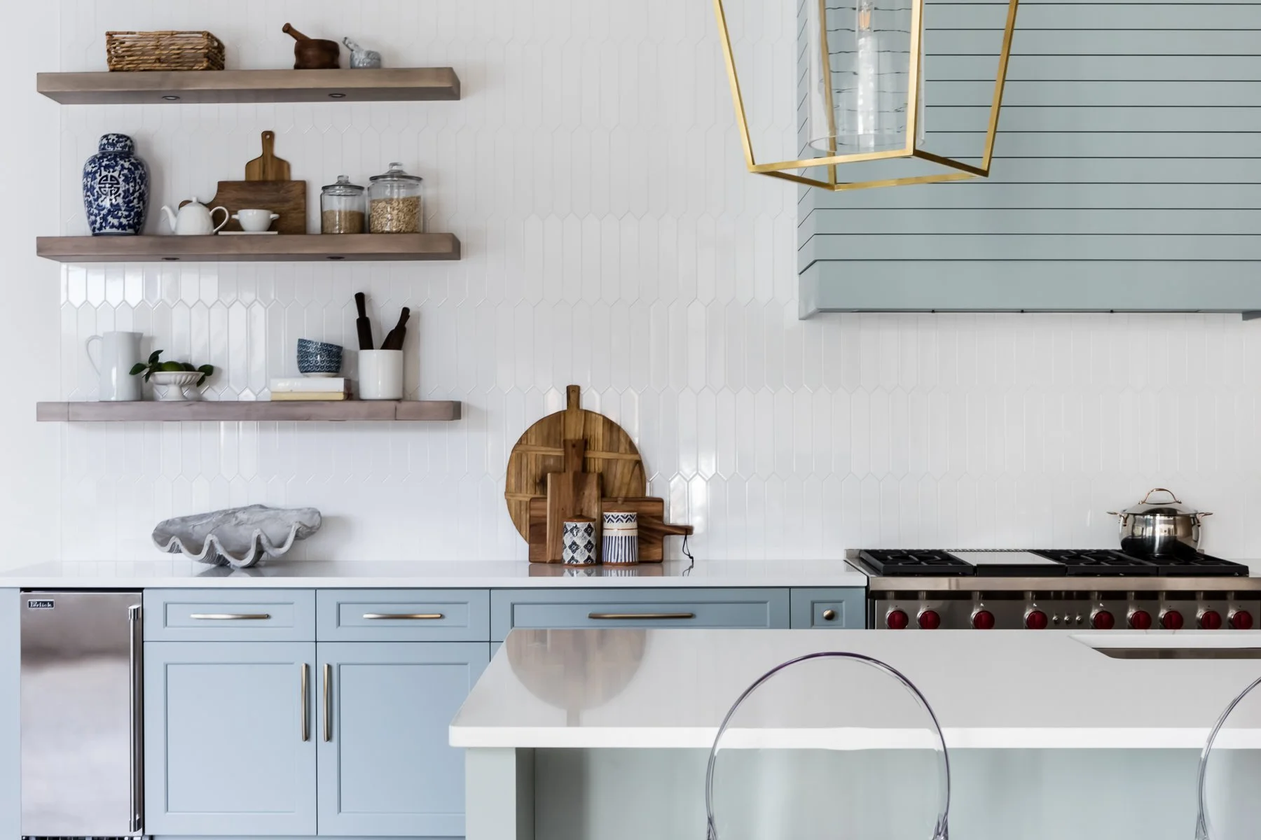  KITCHENS  