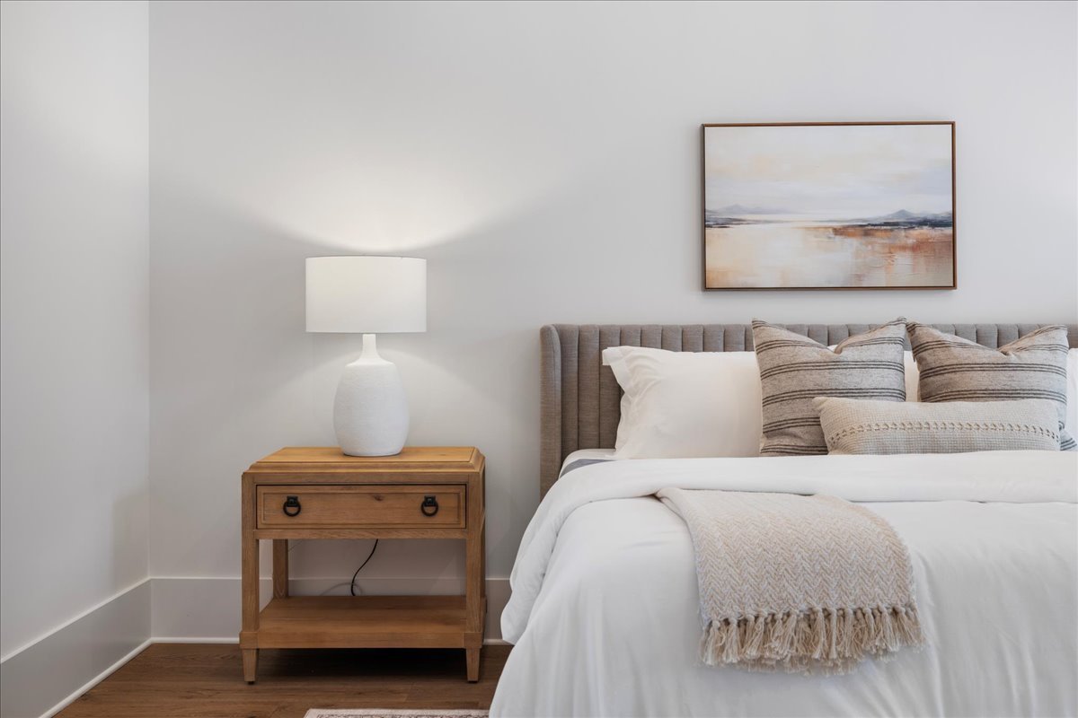 16-7425 Grist Mill Rd.jpg