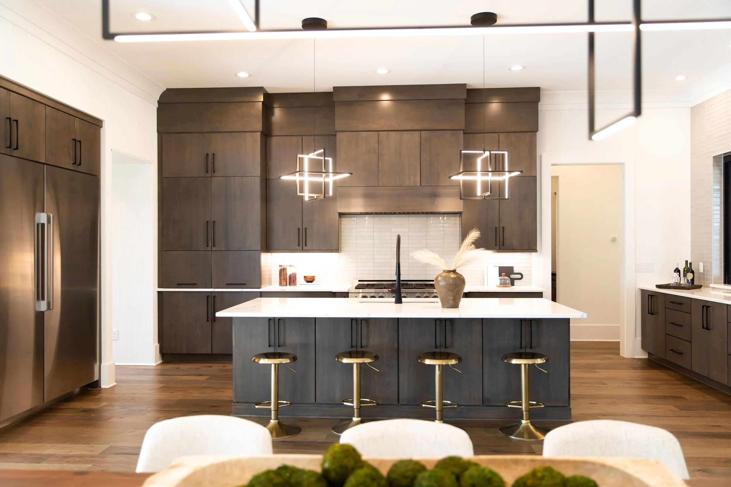  KITCHENS  