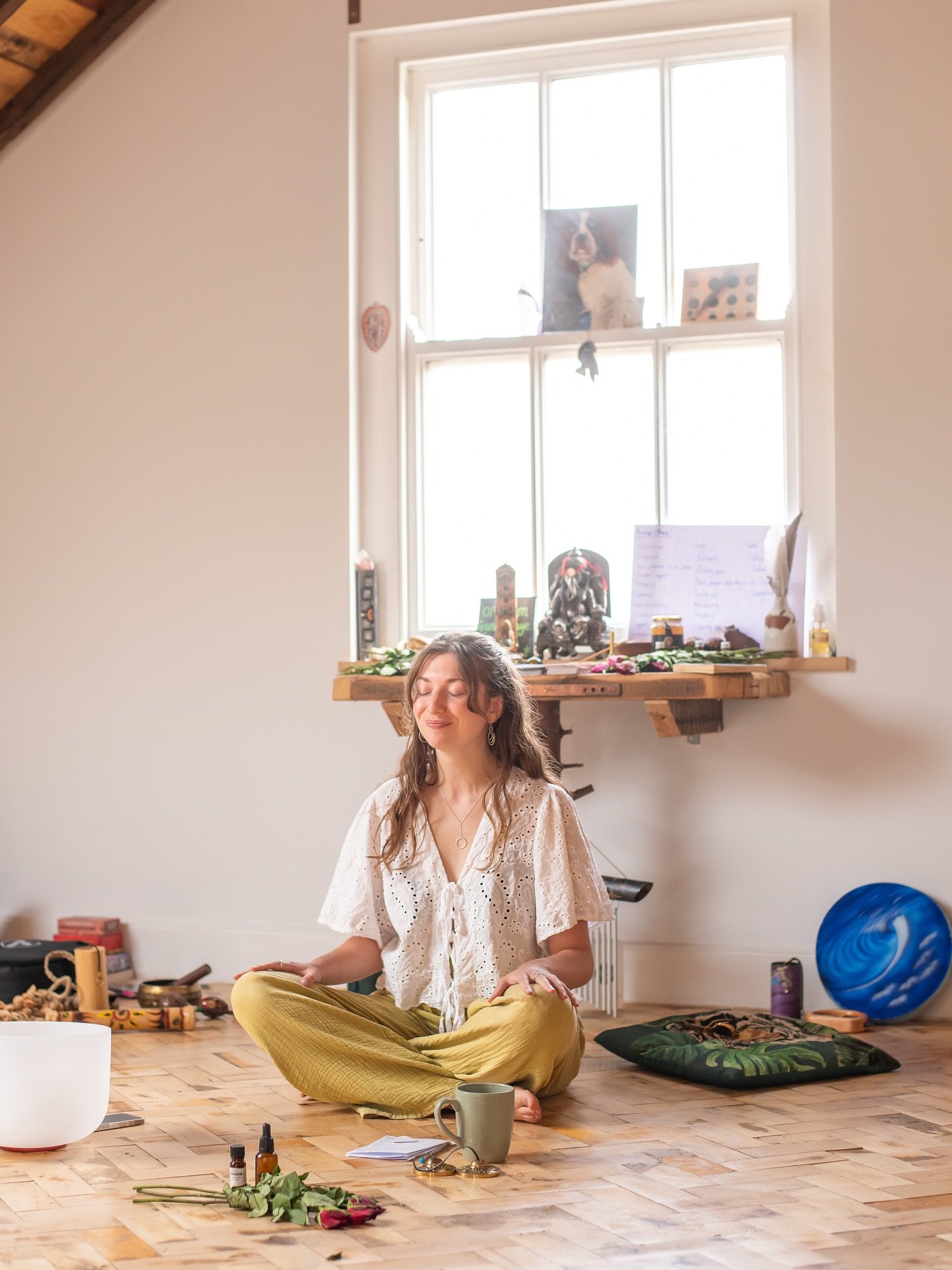 Why I fell in love with Trauma-Informed Yoga (Part 1)&hellip;

I started practicing yoga as a part of recovery from major physical and mental health struggles. I first fell in love with yoga practicing online.

When I built the confidence to start to