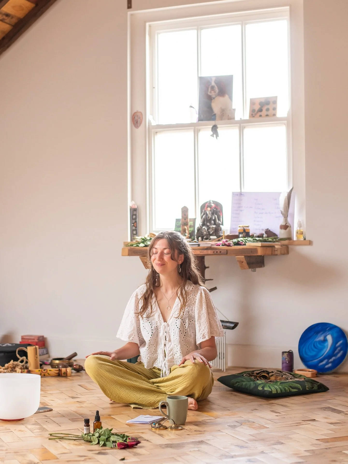 Why I fell in love with Trauma-Informed Yoga (Part 1)&hellip;

I started practicing yoga as a part of recovery from major physical and mental health struggles. I first fell in love with yoga practicing online.

When I built the confidence to start to