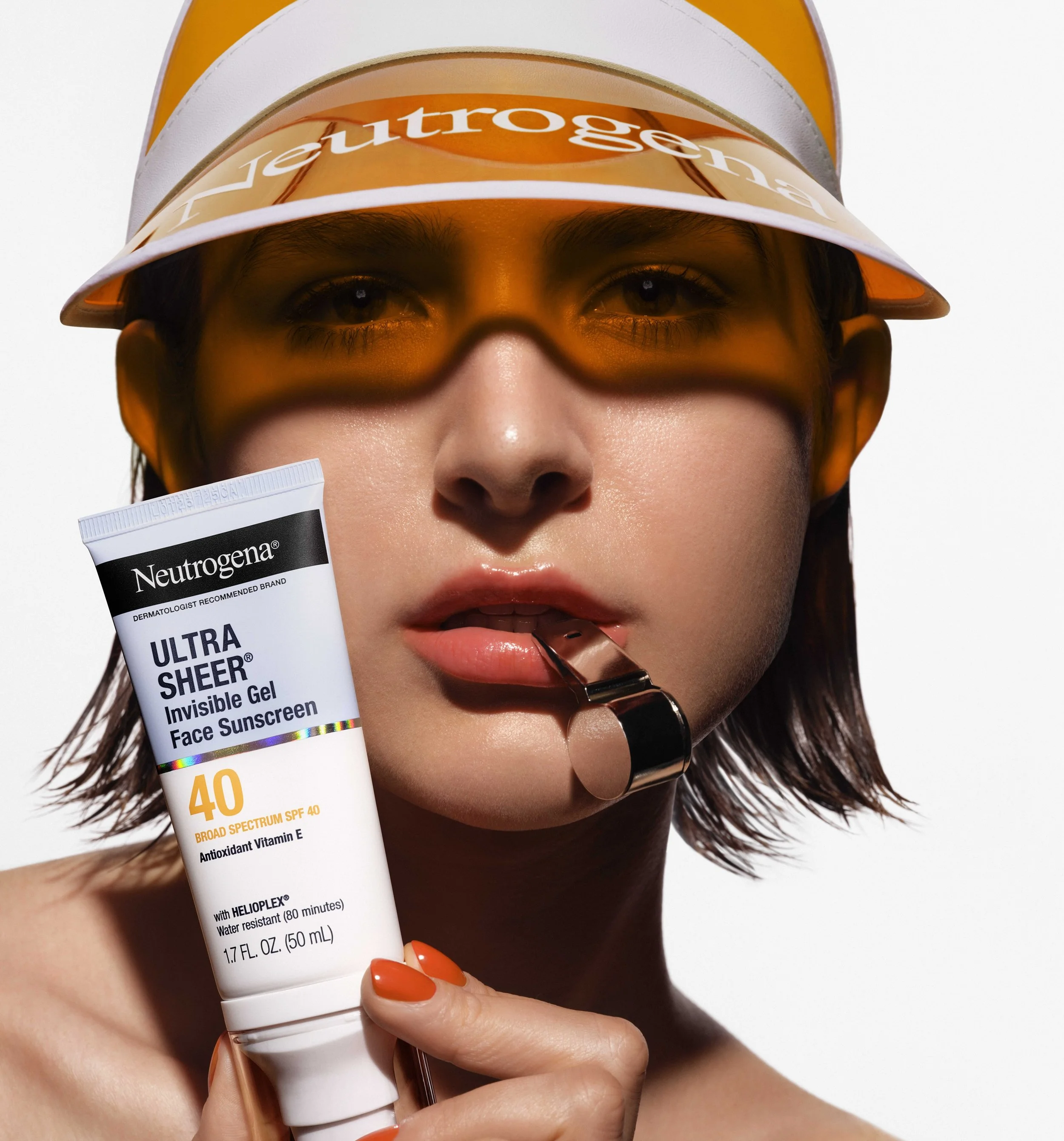 INVISIBLE_GEL_UNDER_MAKEUP_3097_V7_HR.jpeg