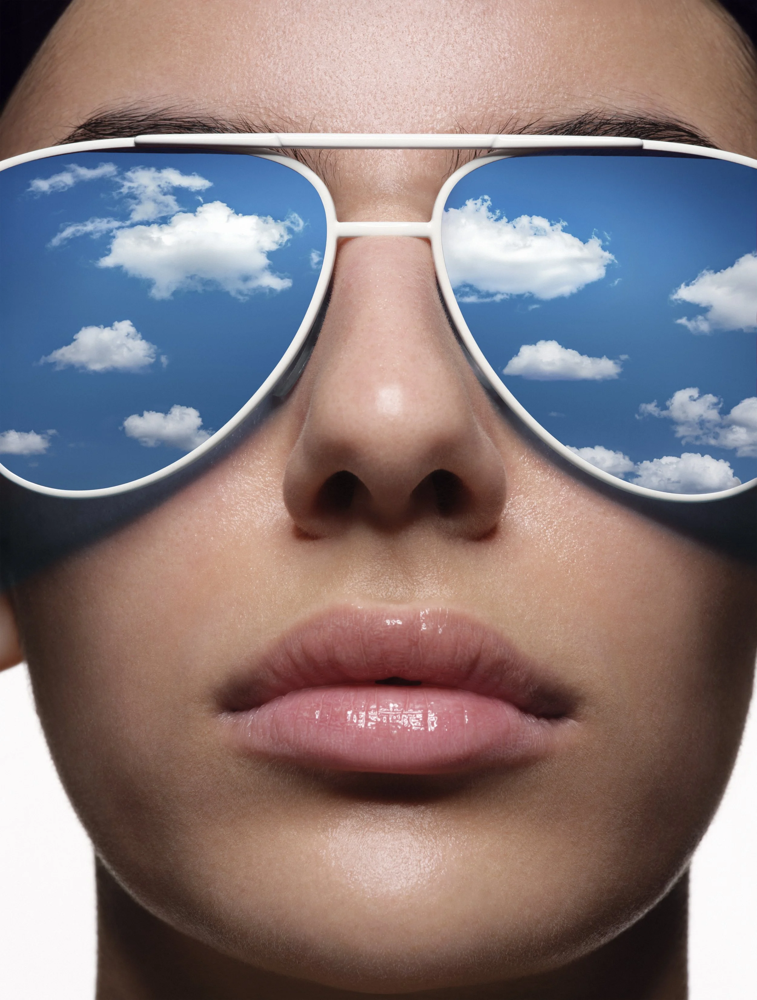 ULTRA_SHEER_CLOUD_TECH_ZARA_3166_V6_LR.jpg