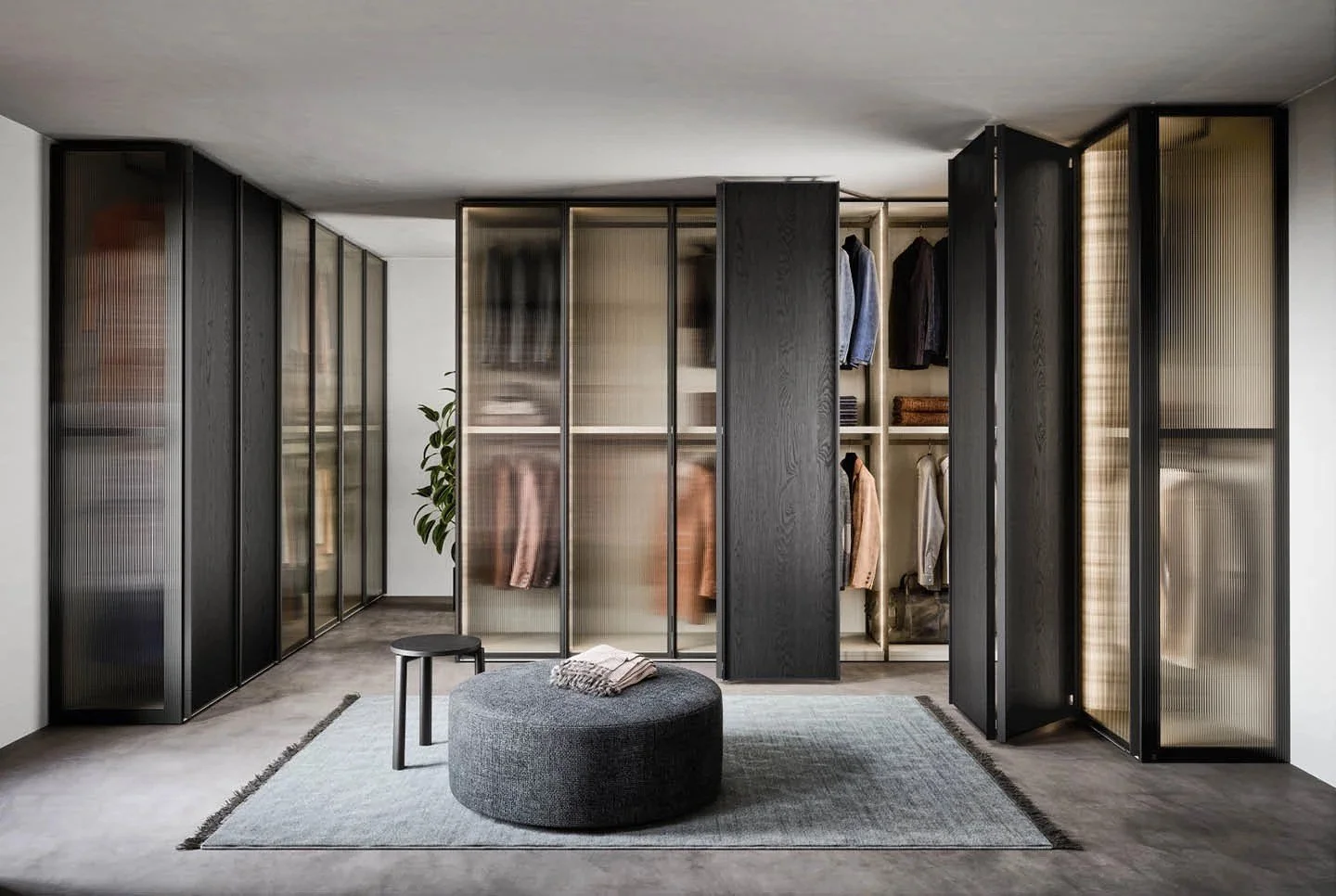Luxury italian wardrobes
