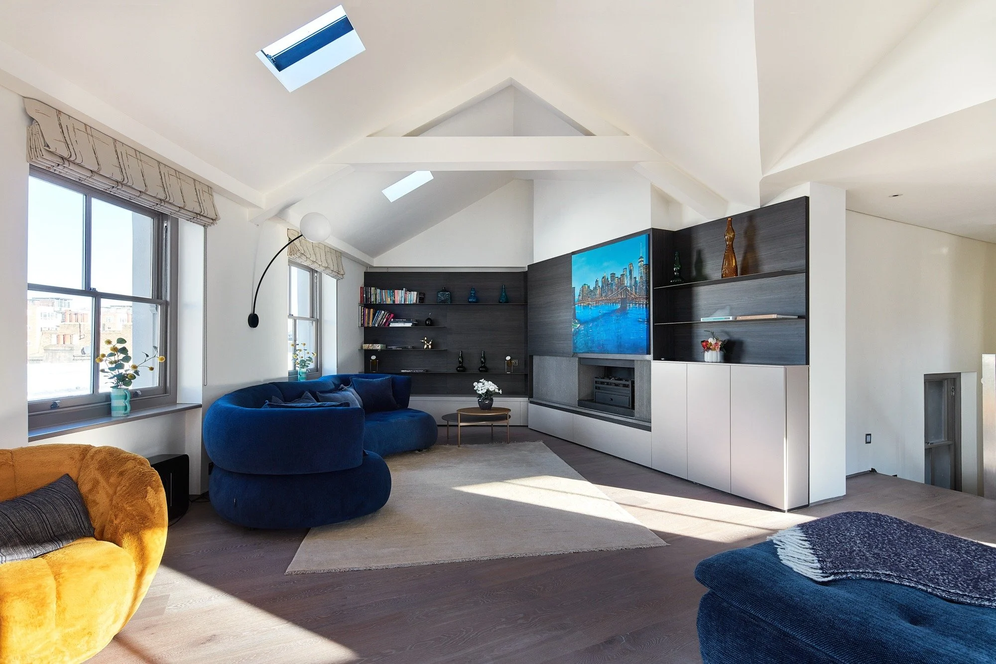 A Notting Hill Triplex Designed Through Material, Light and Integration