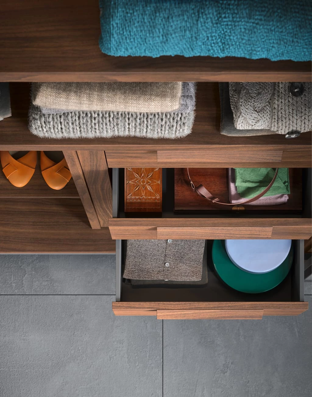 Drawer solutions for Novamobili wardrobes