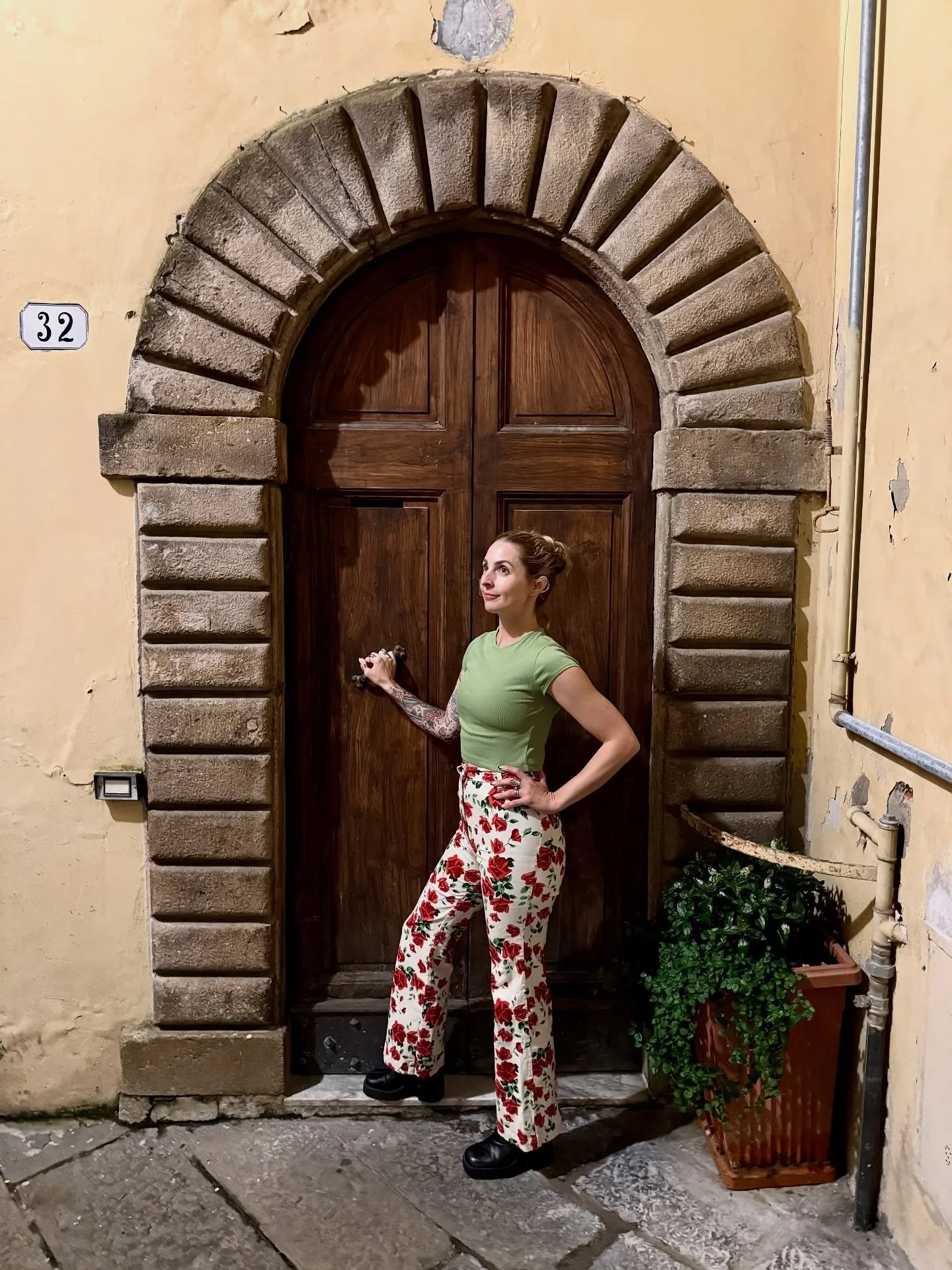 🇮🇹 Just a quintessential gal appreciating a quintessential Roman innovation. 🇮🇹