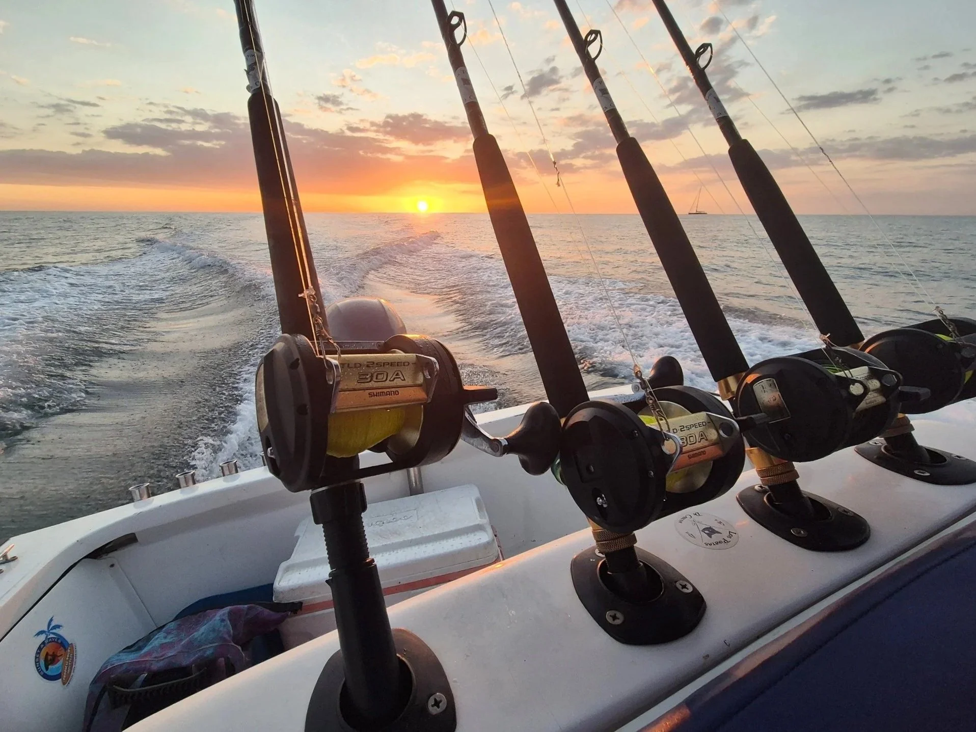 Costa+Rica+Fishing+Tour+Equipment+Ecotourspuravida+Cabuya.jpg