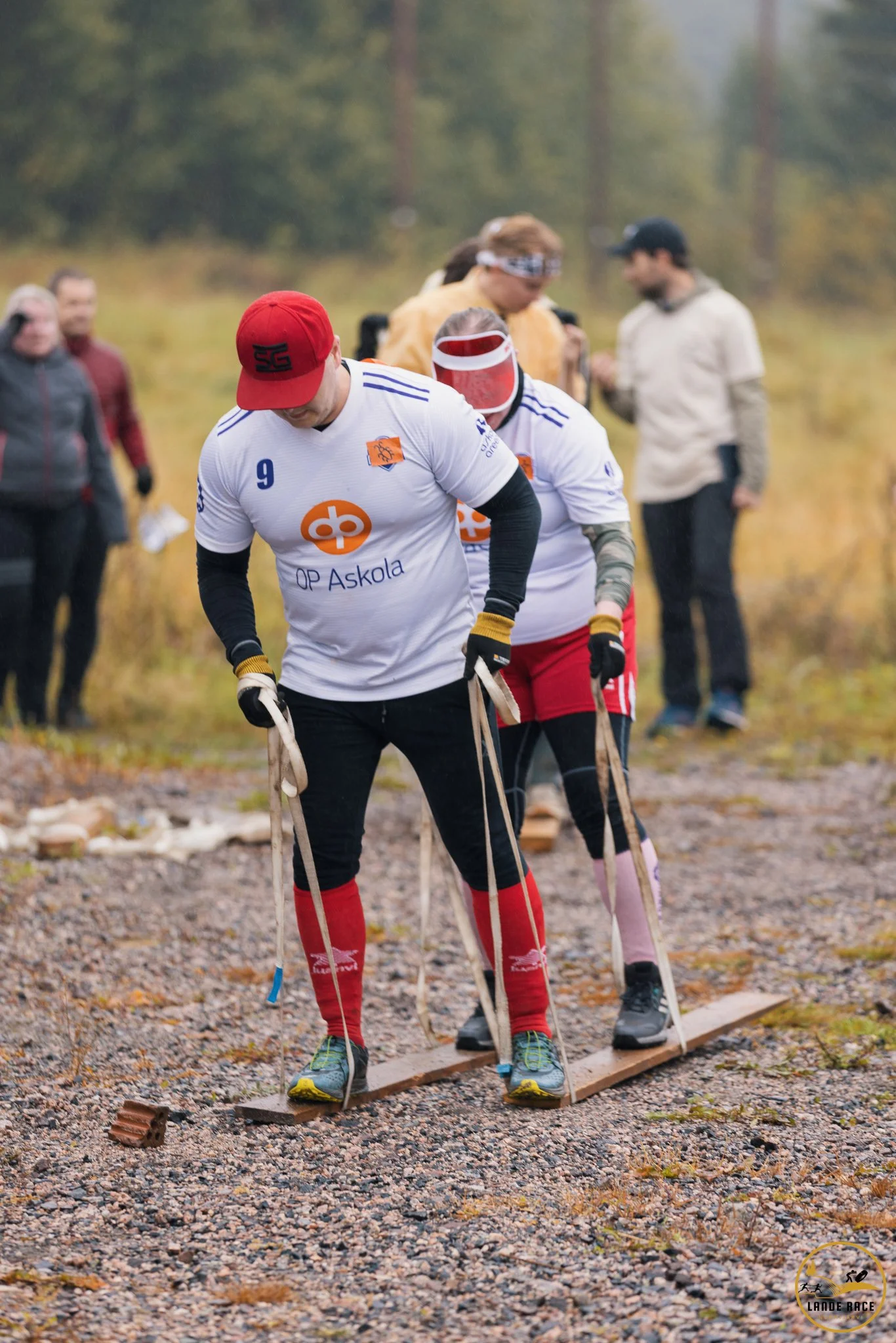 Huikea tyhypäivä hupijuoksussa