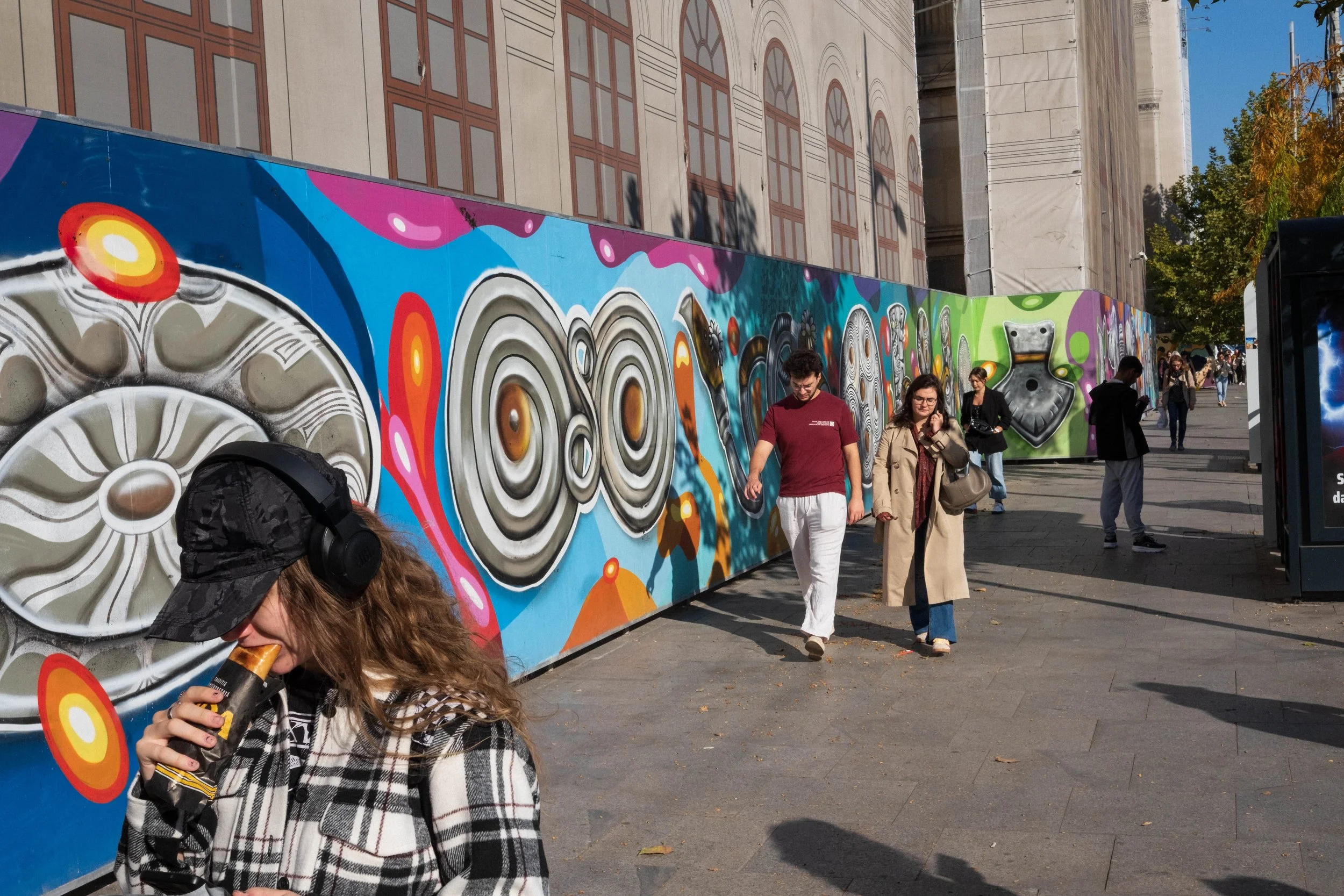 Bucharest street photo, Queen Elisabeth Street.